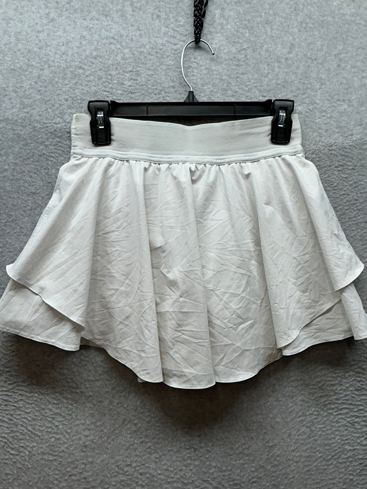 Lululemon Court Rival High Rise Skirt Size 6 White