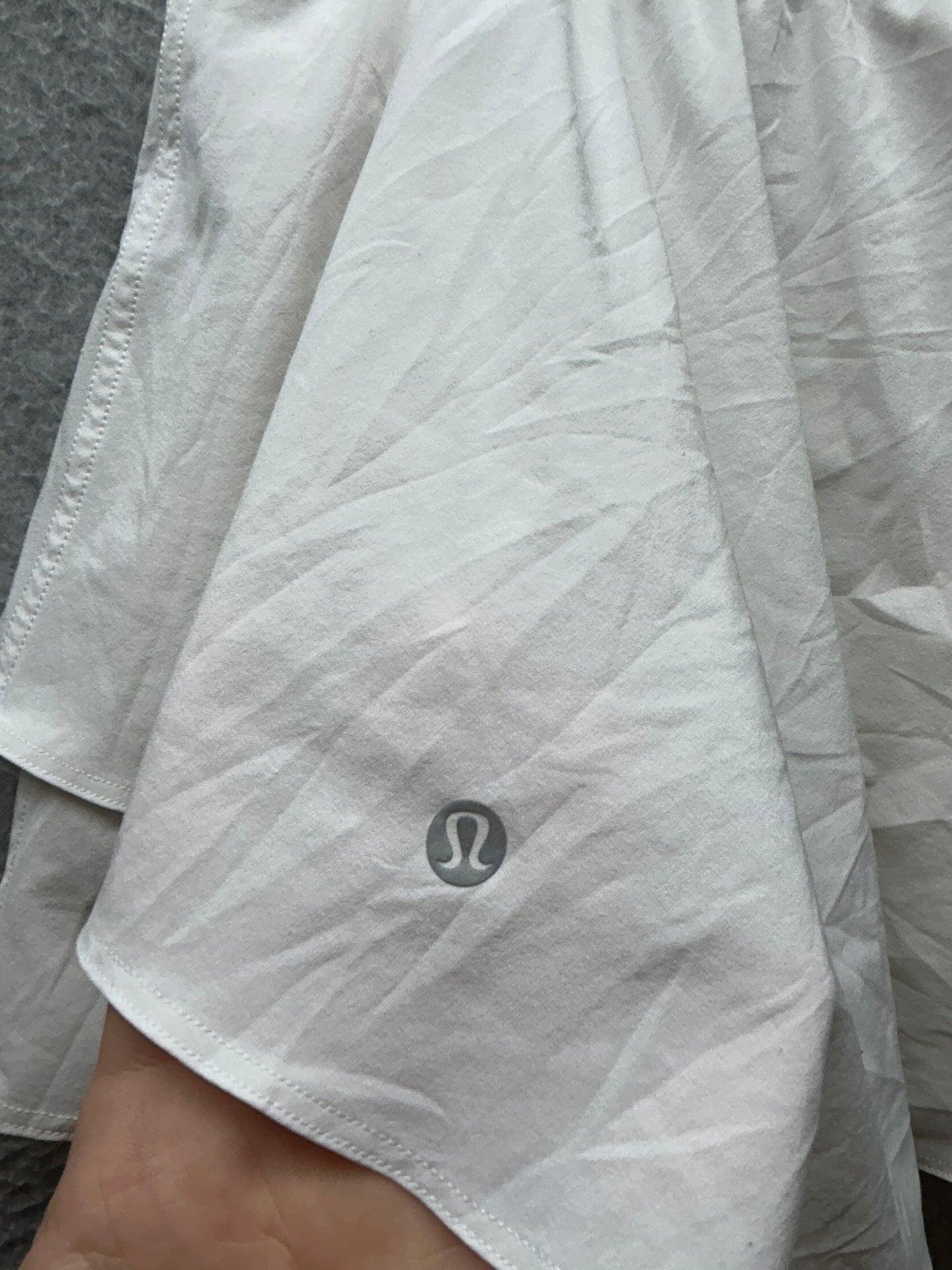 Lululemon Court Rival High Rise Skirt Size 6 White