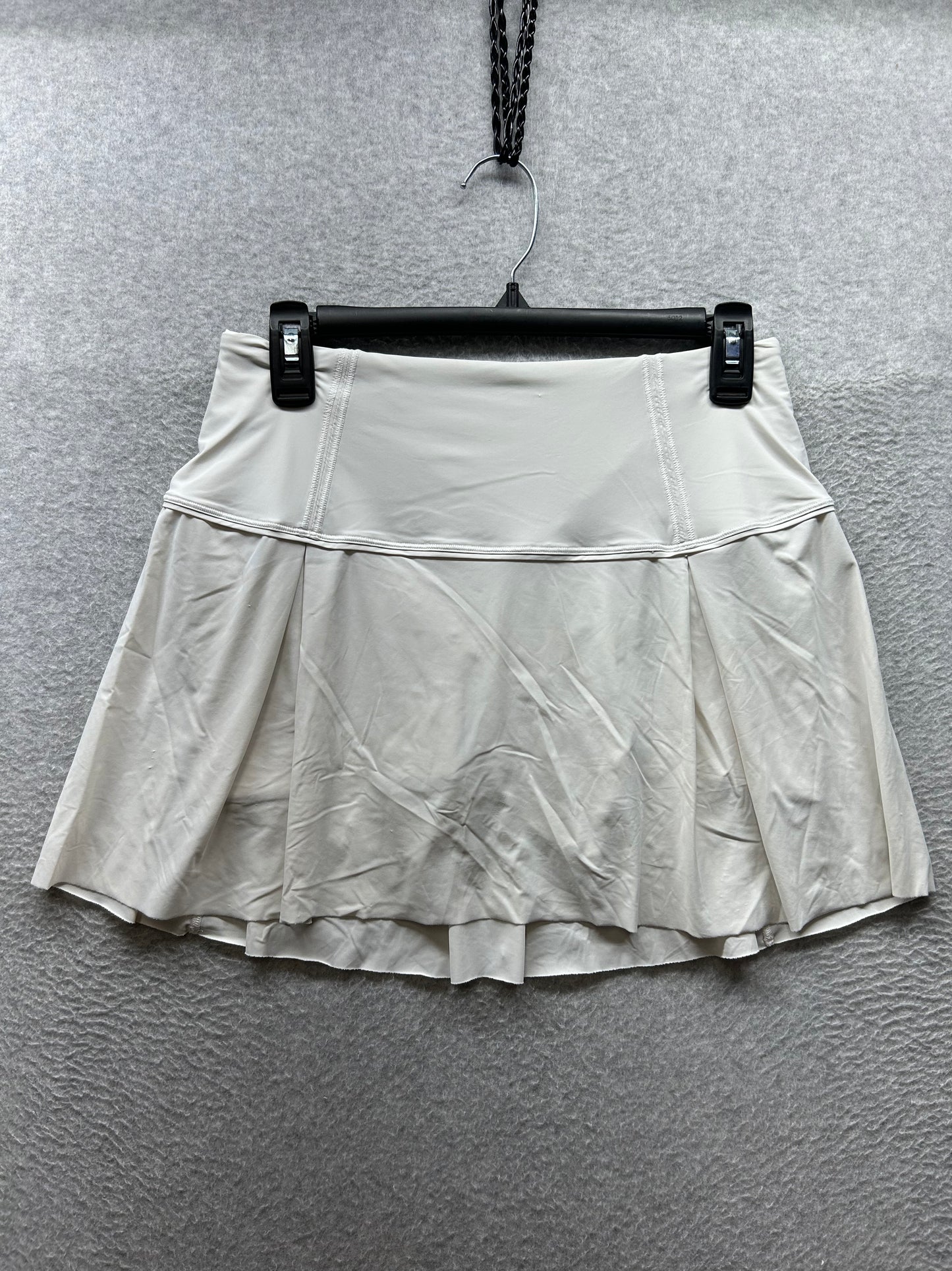 Lululemon Lost In Pace Skirt Tall Size 6 White