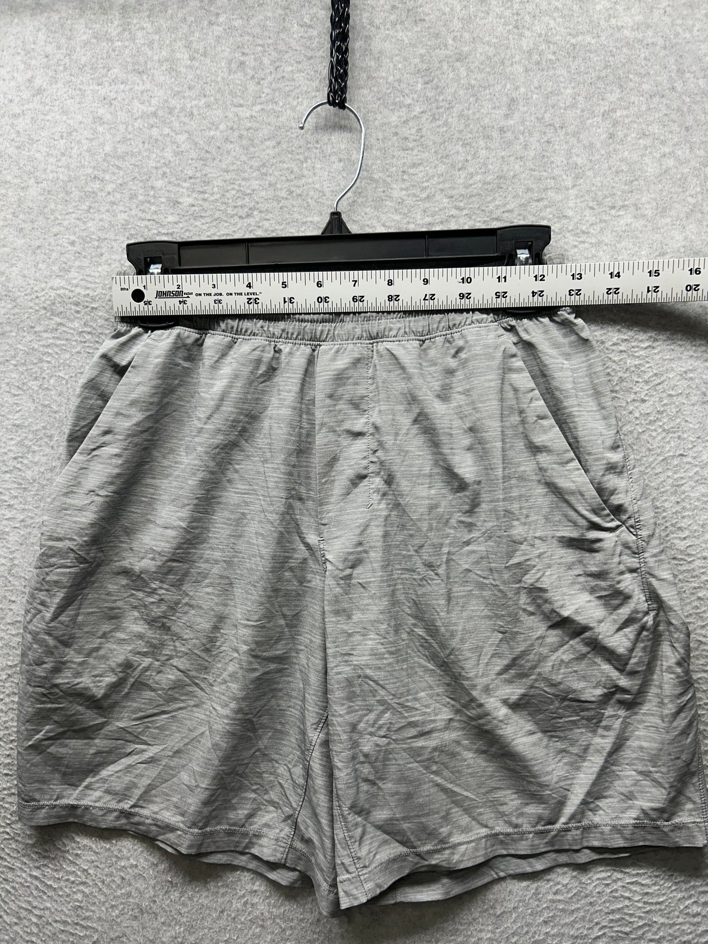 Lululemon Pace Breaker Short Linerless 7" Mens Size Small Heather Allover Sea Salt Light Cast