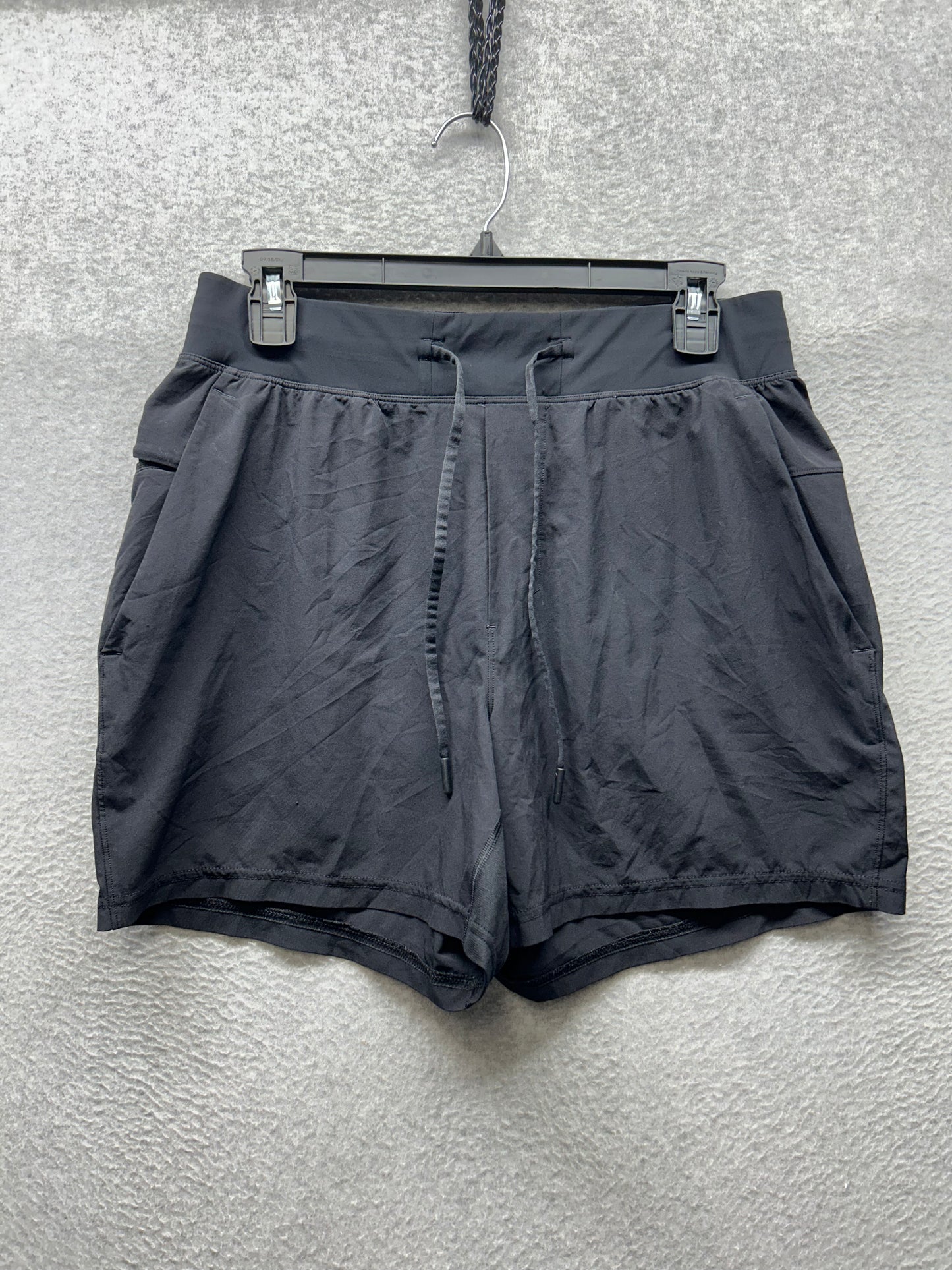Lululemon T.H.E. Short Linerless 5.5" Size Medium Black