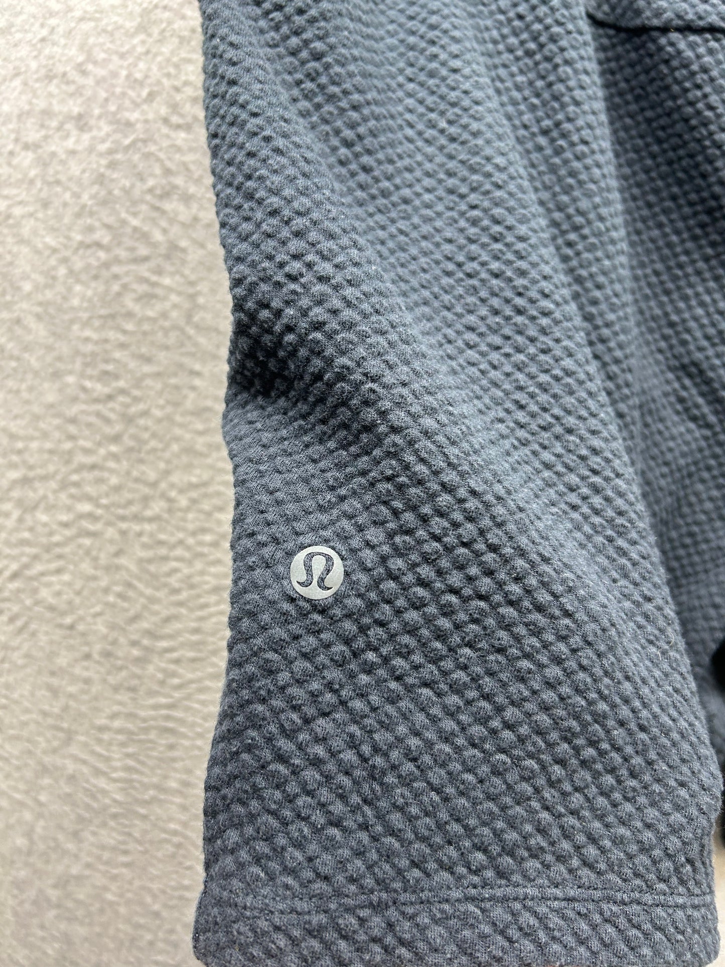Lululemon At Ease Short 6" Mens Size XL Classic Navy