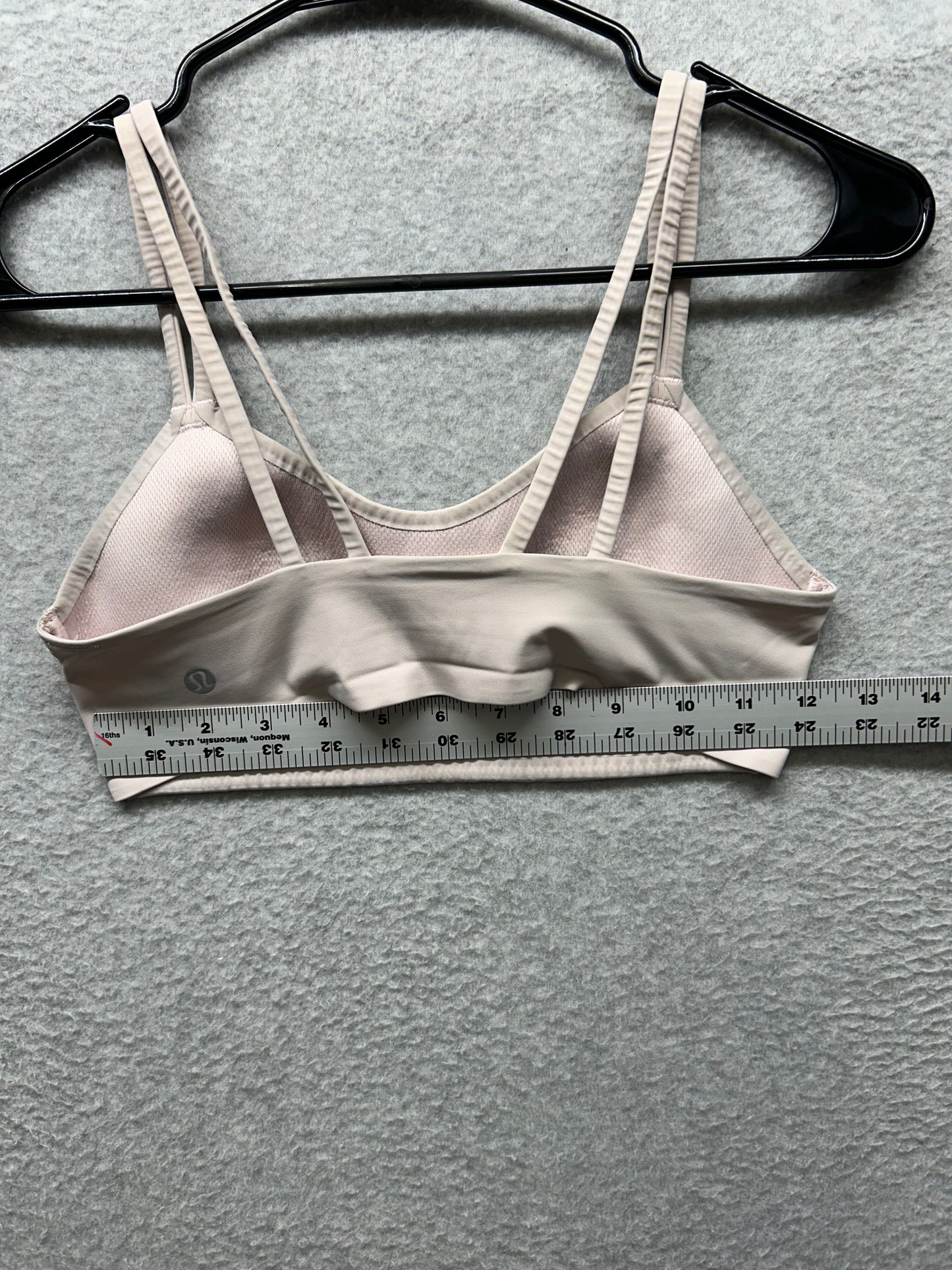 Lululemon Like a Cloud Bra Light Support B/C Cup Size 8? Silk Rose