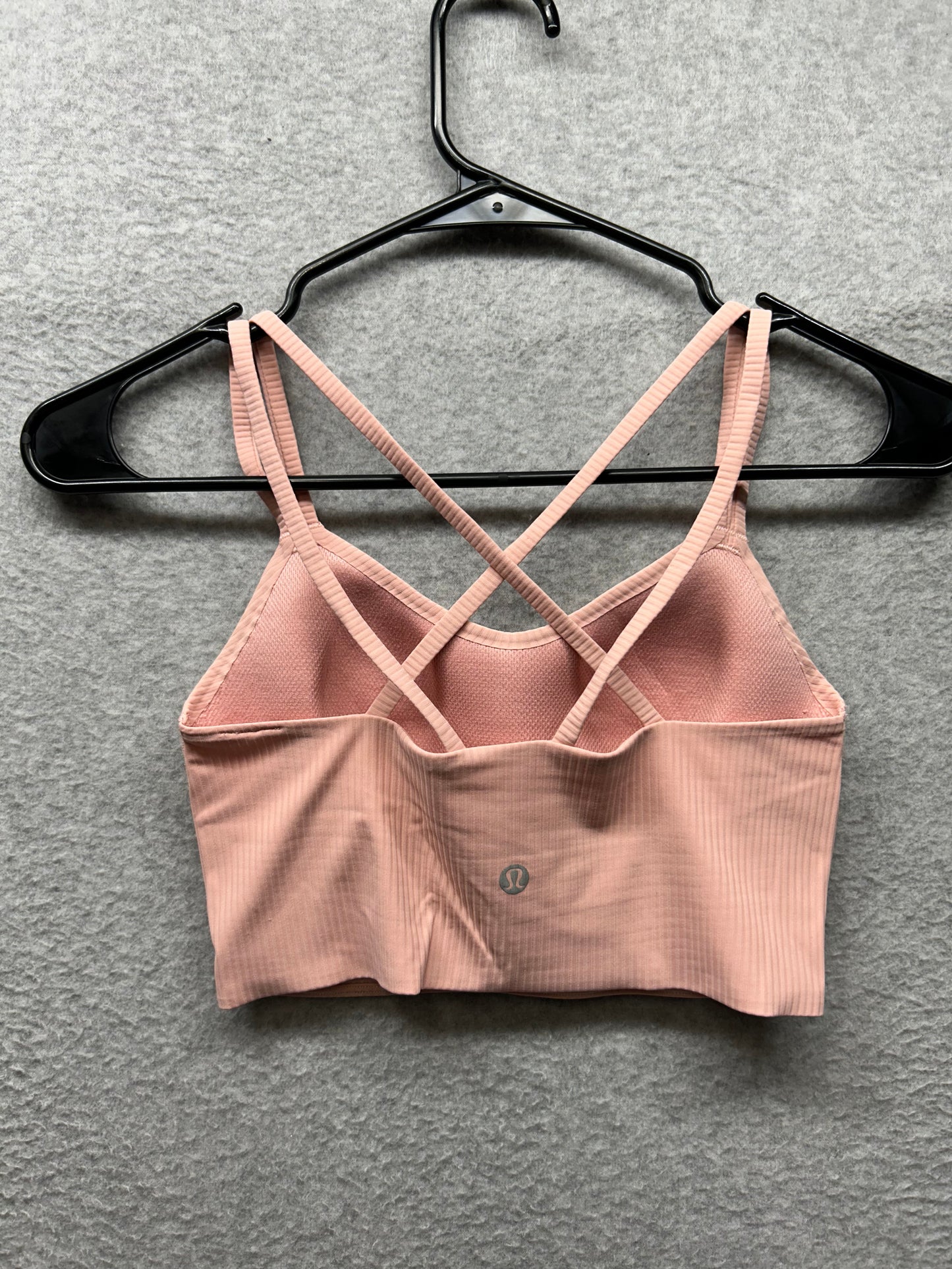 Lululemon Like a Cloud Ribbed Longline Bra Light Support Size 6? Dew Pink