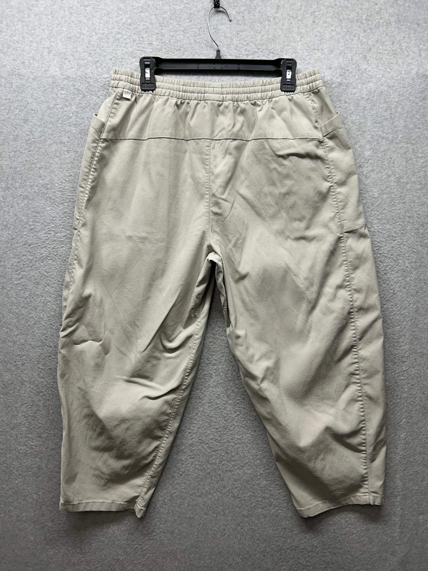 Lululemon lab Woven High-Rise Barrel Leg Trouser 25" Size 12 Nano Check Antique White Riverstone