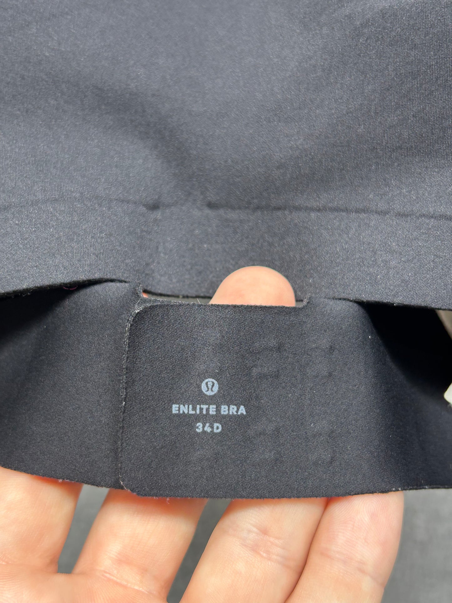 Lululemon Enlite Bra Size 34D Black