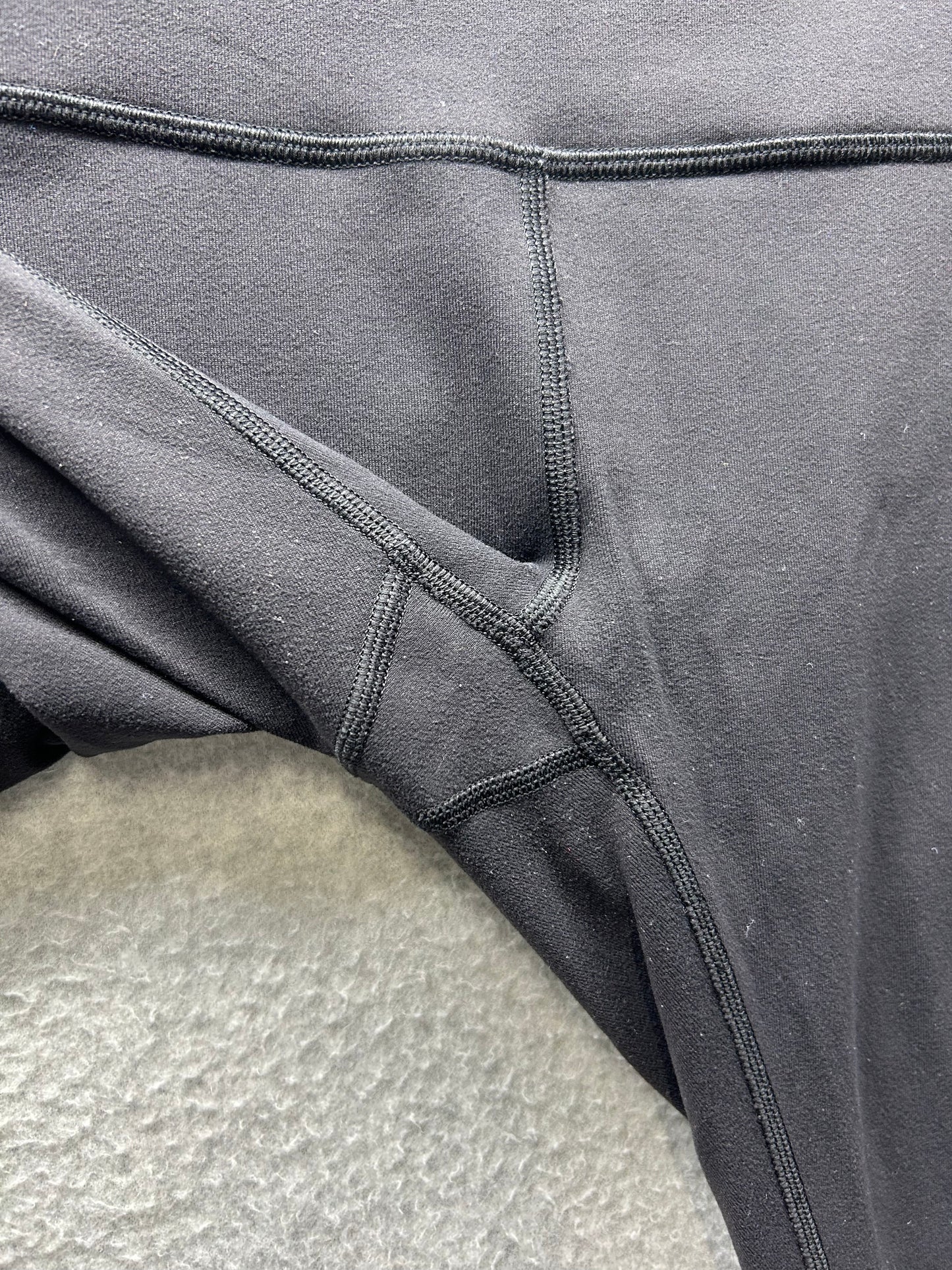Lululemon Wunder Under High-Rise 7/8 Tight Full-On Luon 25" Size 4 Black