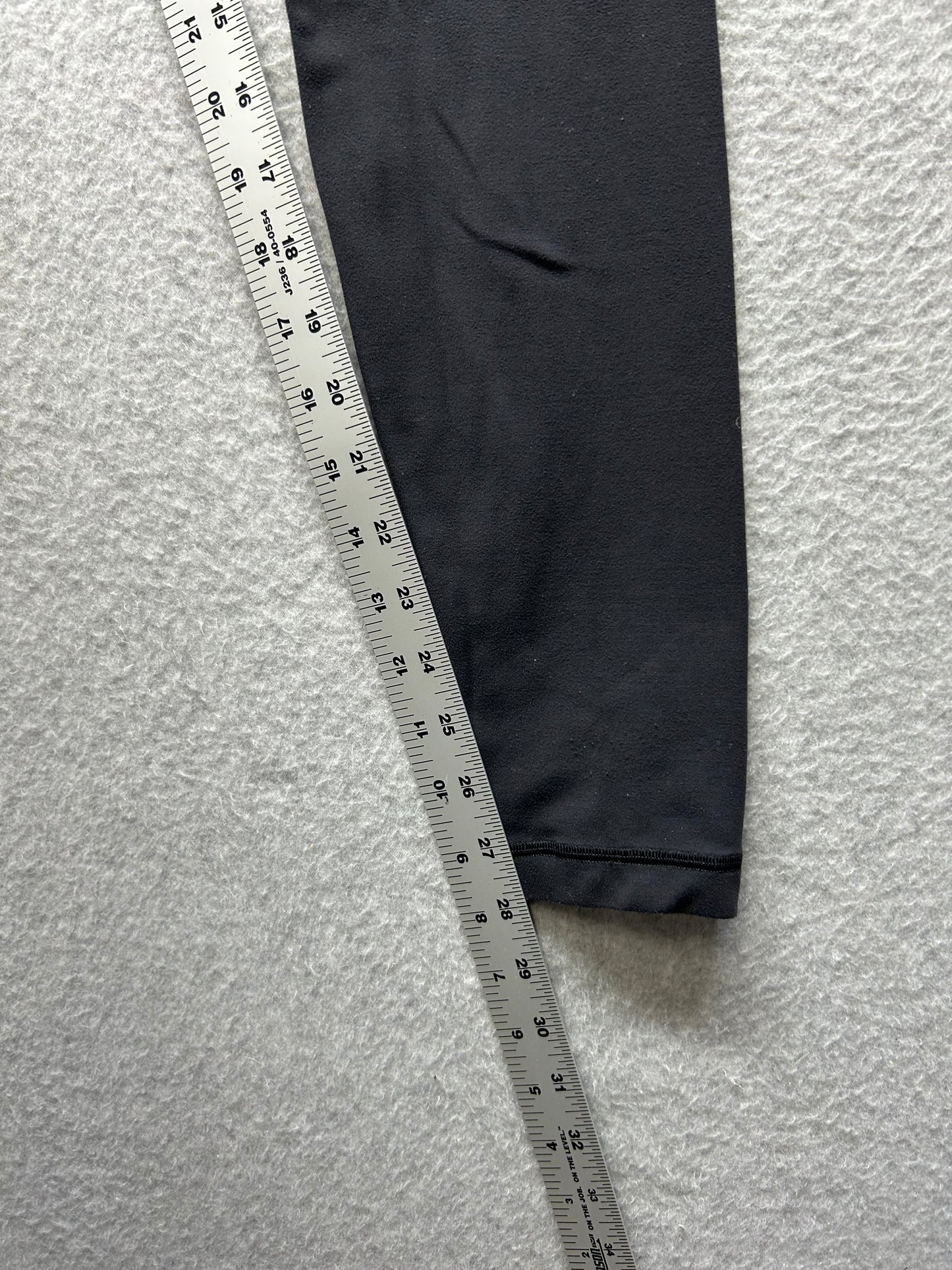 Lululemon Align Pant Full Length 28" Size 4 Black