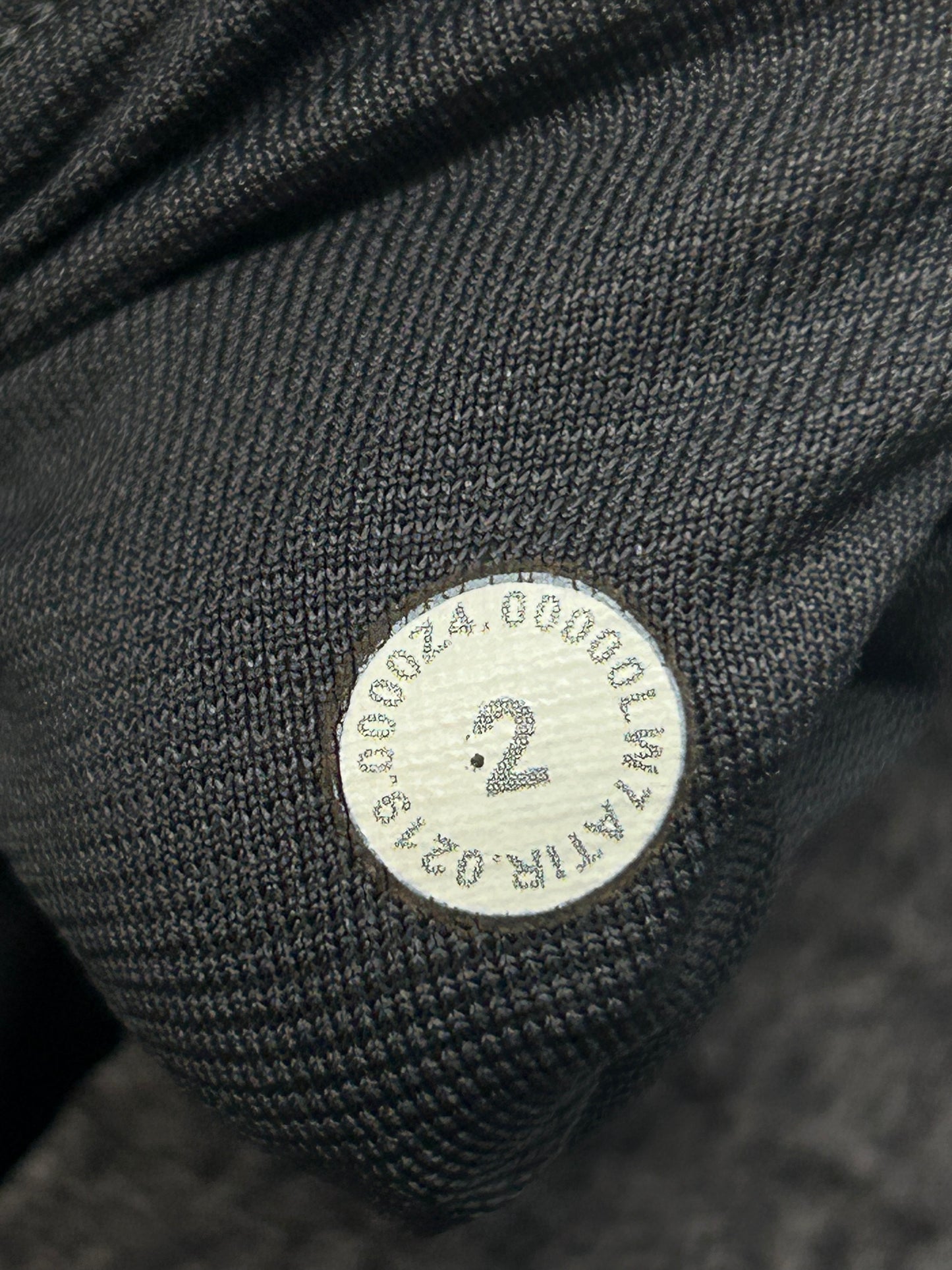 Lululemon Hotty Hot Short II 2.5" Size 2 Heather Lux Multi Black