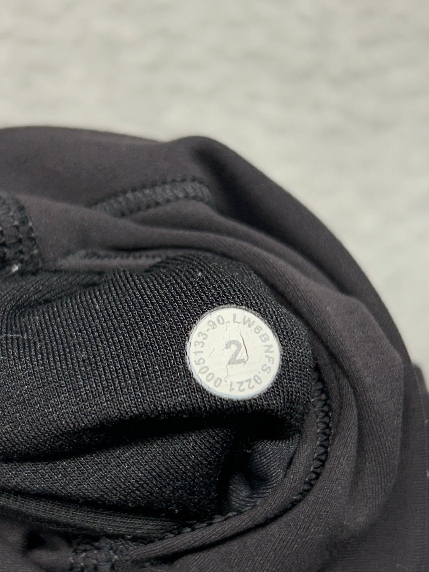Lululemon Wunder Train High-Rise Crop 23" Size 2 Black