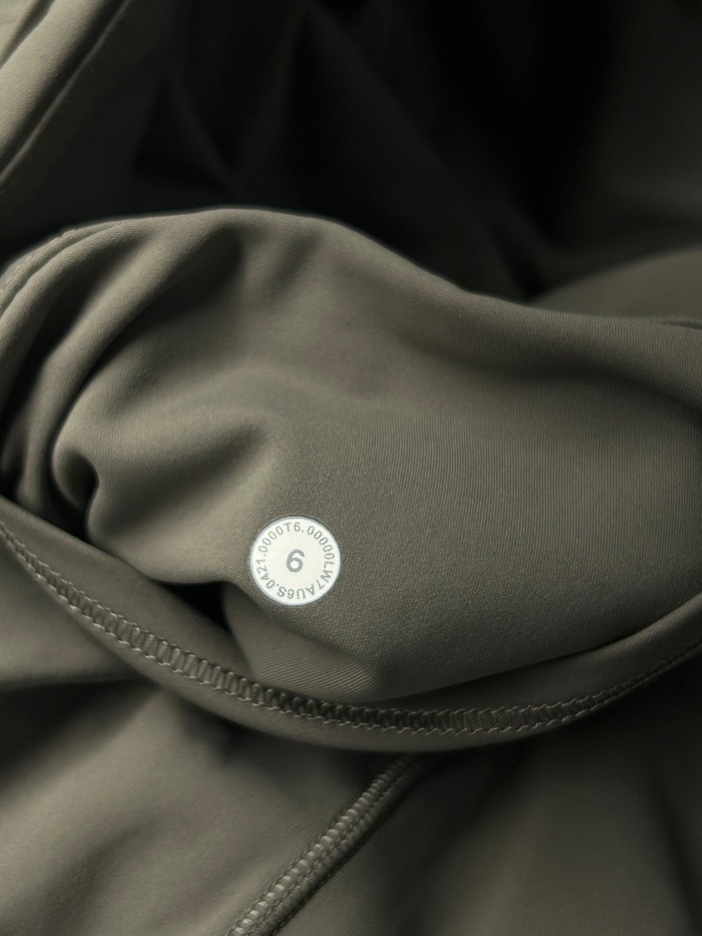 Lululemon Fast and Free Short 6" Size 6 Dark Olive