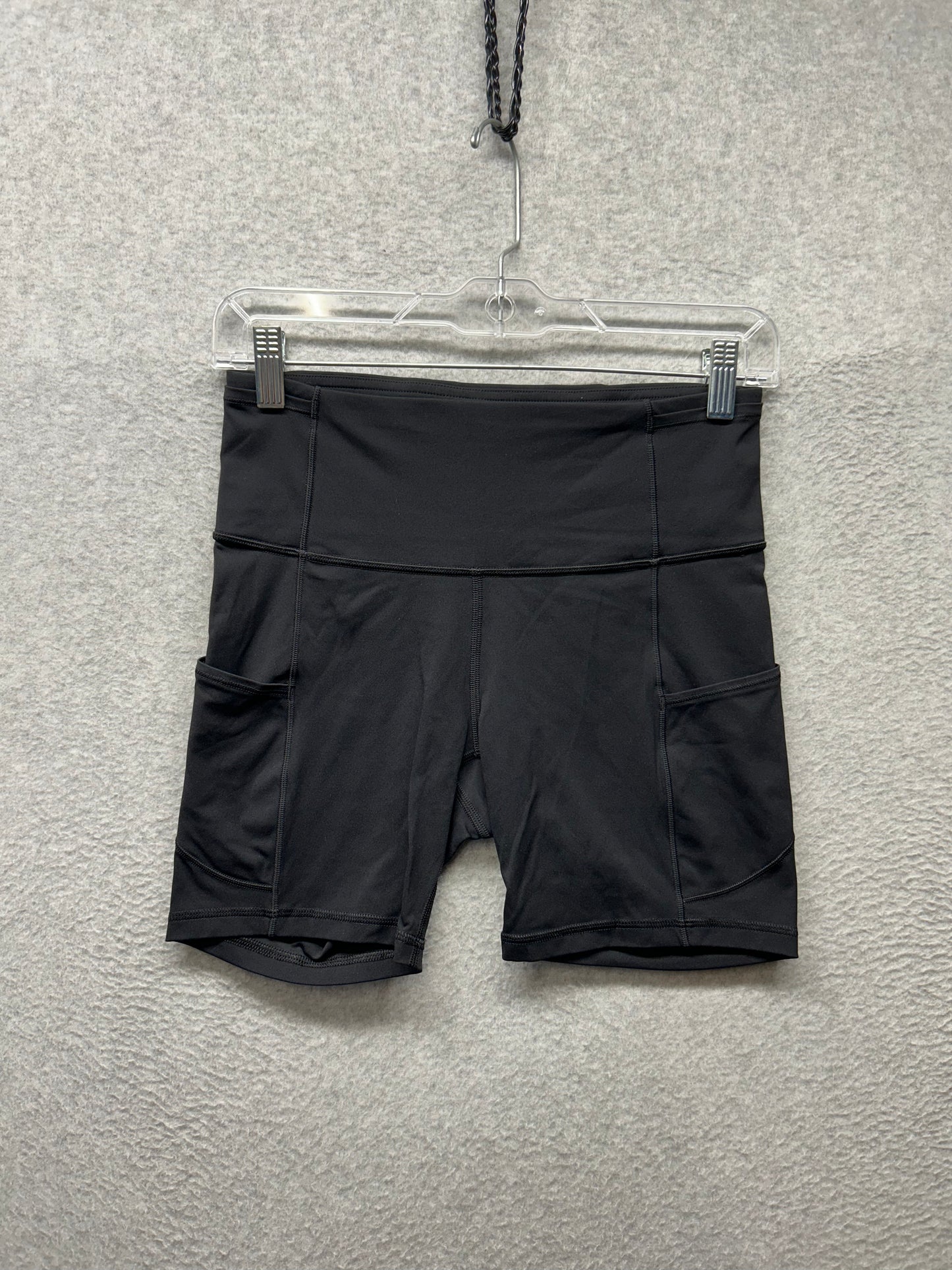 Lululemon Fast And Free Short 6" Size 6 Black