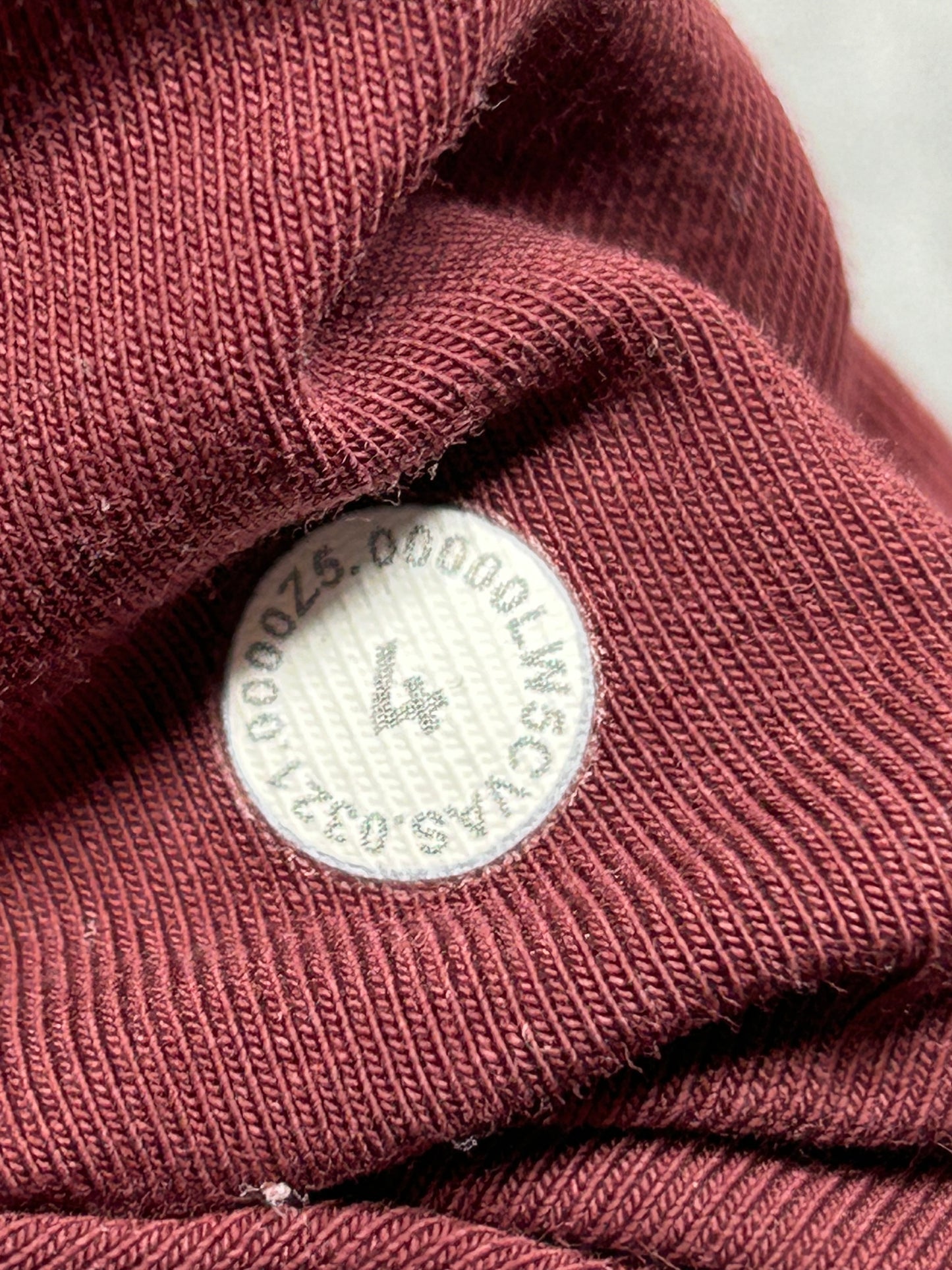 Lululemon Scuba High-Rise Jogger Size 4 Mulled Wine
