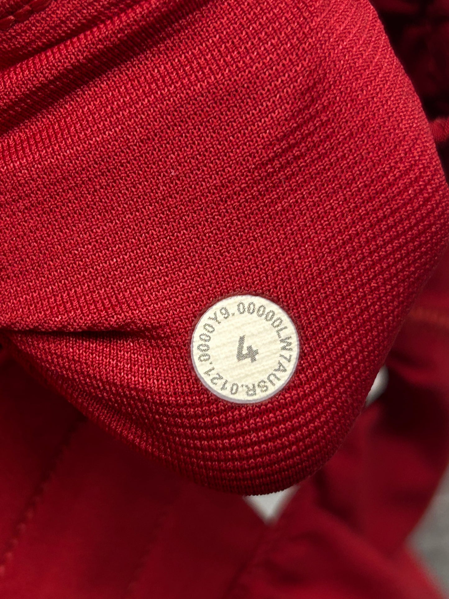 Lululemon Hotty Hot Short II 2.5" Size 4 Dark Red
