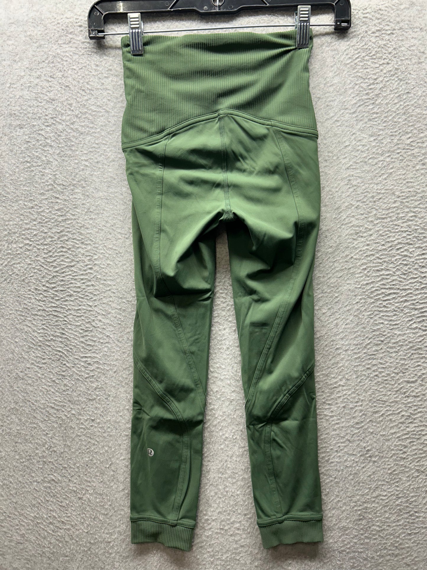Lululemon Train Free High-Rise Crop 22" Size 0 Algae Green
