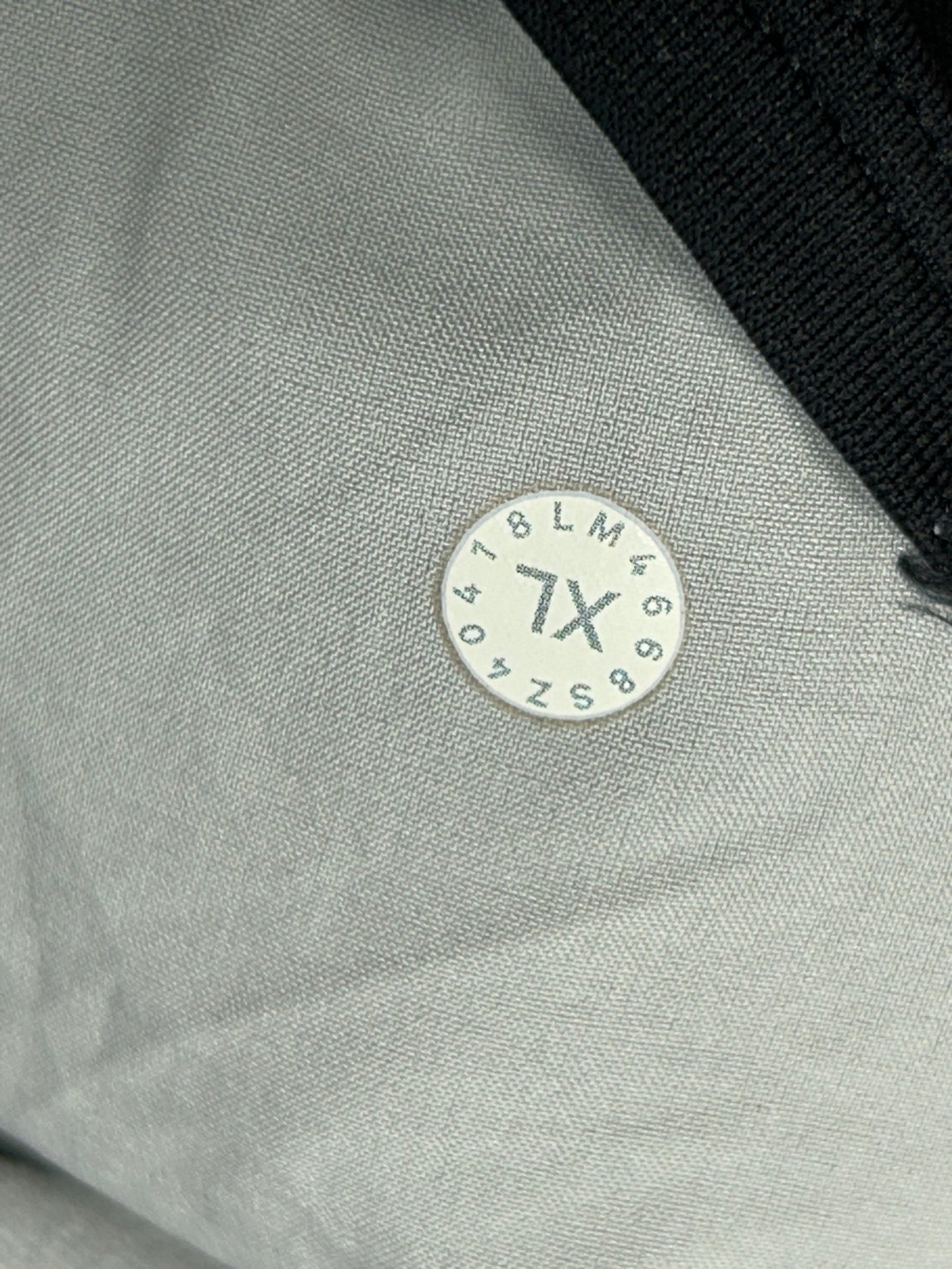 Lululemon Surge Warm Full Zip Size XL Heathered Sea Salt