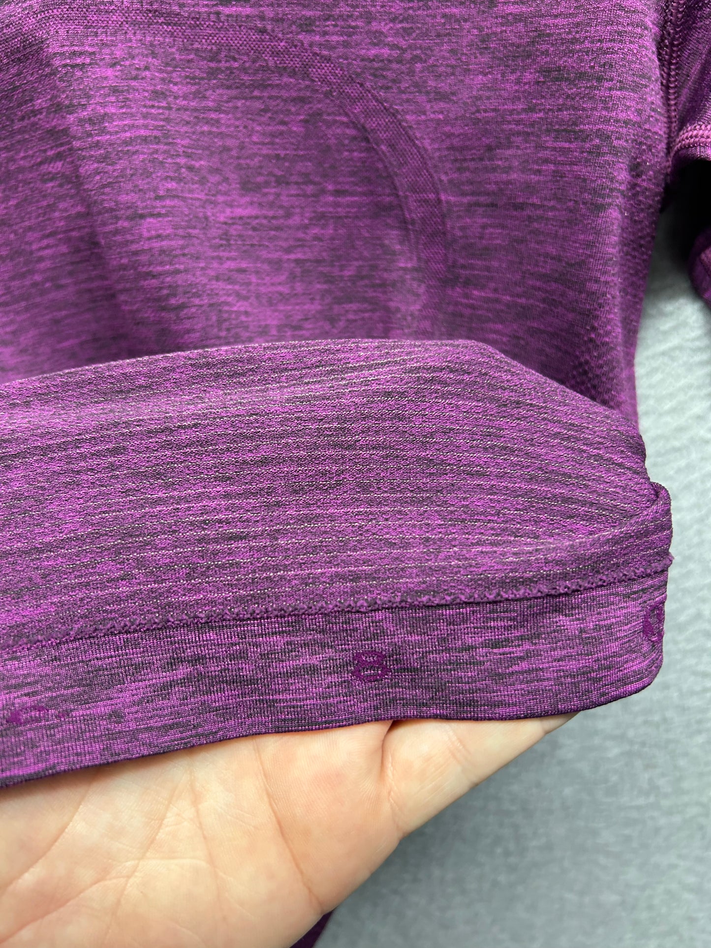 Lululemon Swiftly Tech Long Sleeve Crew Size 8 Heathered Regal Plum