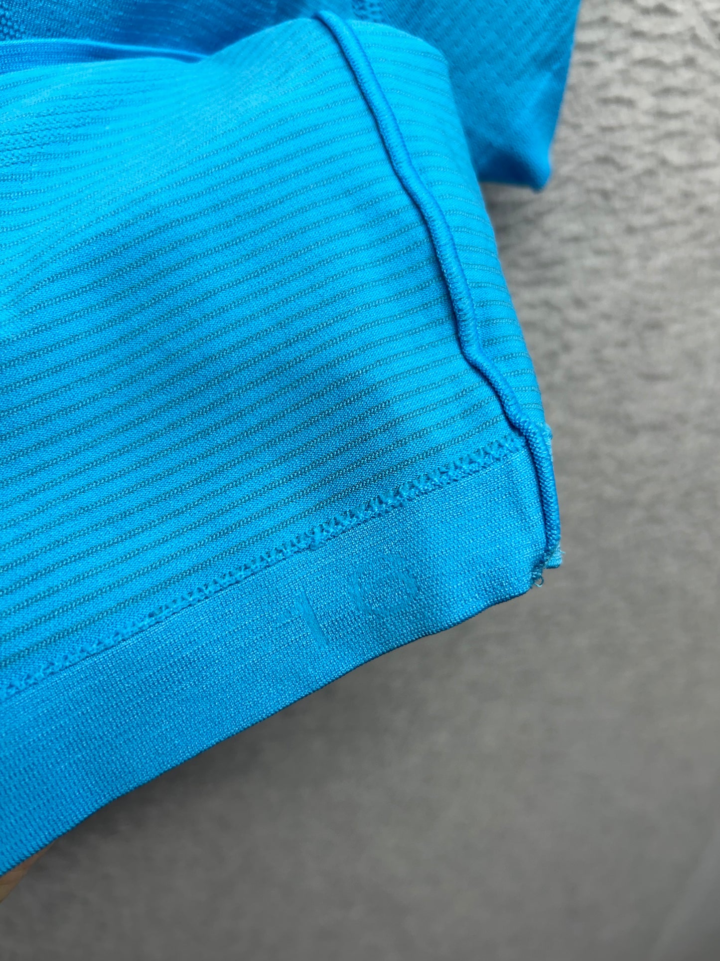 Lululemon Swiftly Tech Cropped Short-Sleeve Shirt 2.0 Size 16 Blue