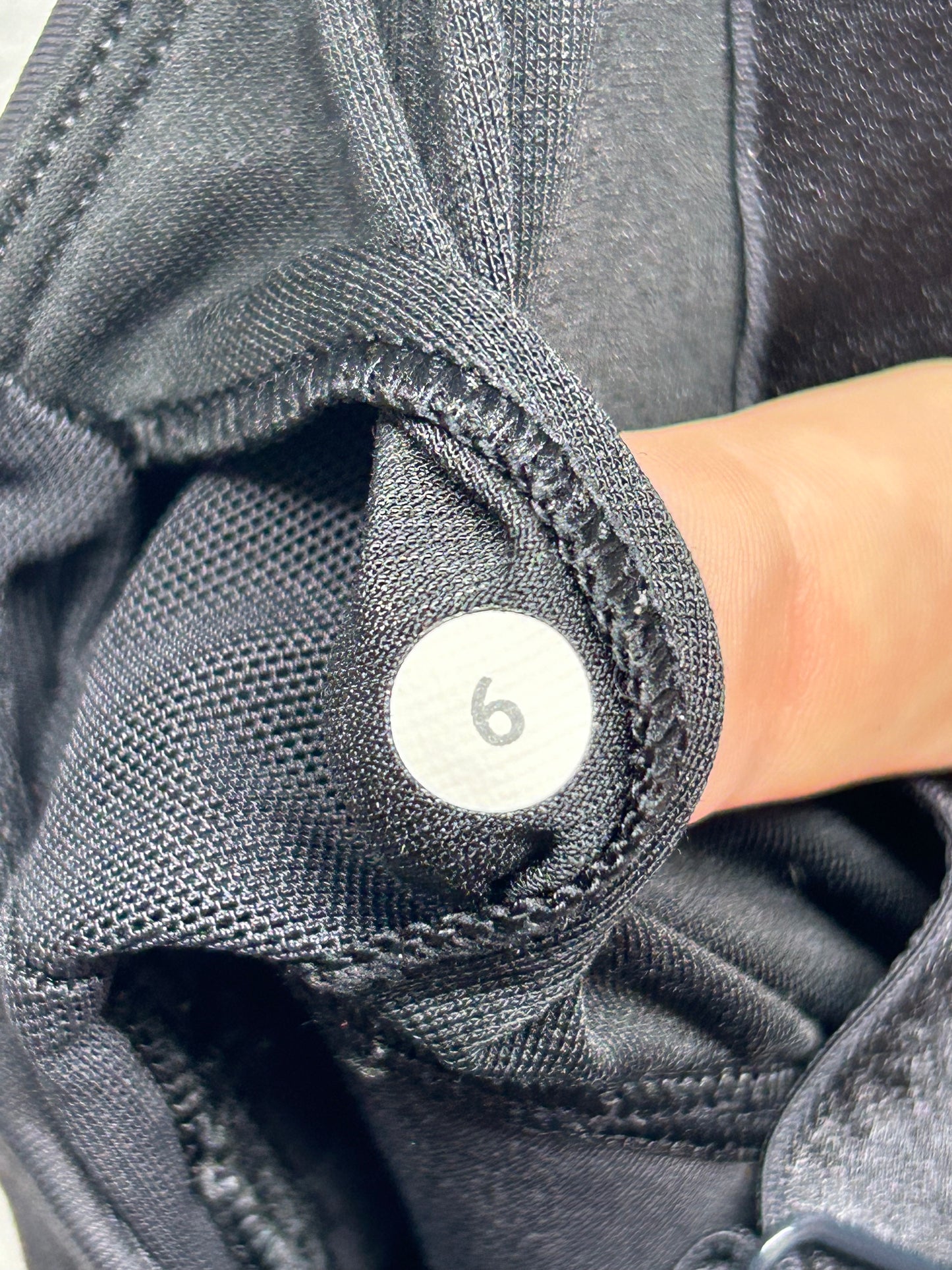 Lululemon Adjust Me Bra Size 6 Black