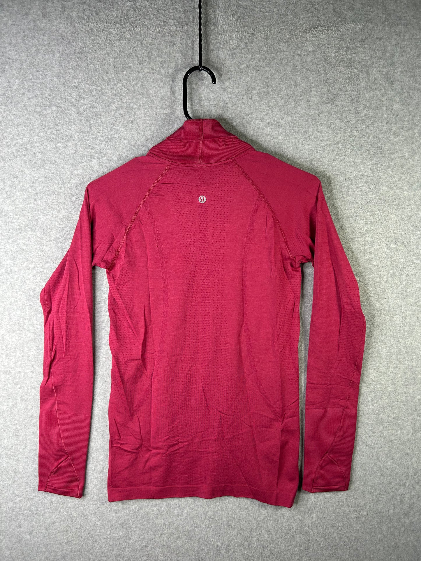 Lululemon Swiftly Speed Turtleneck Size 6 Violet Red