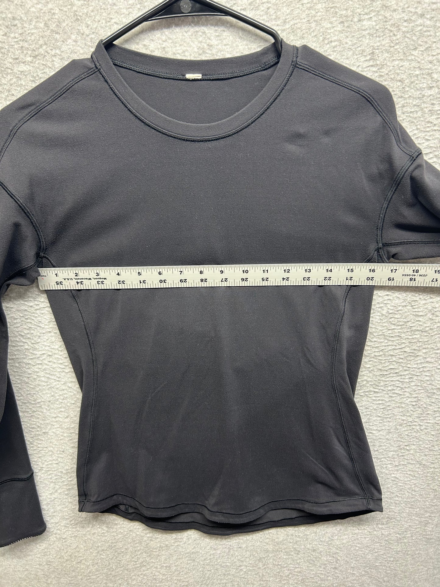 Lululemon Outrun Long Sleeve Size 6 Black