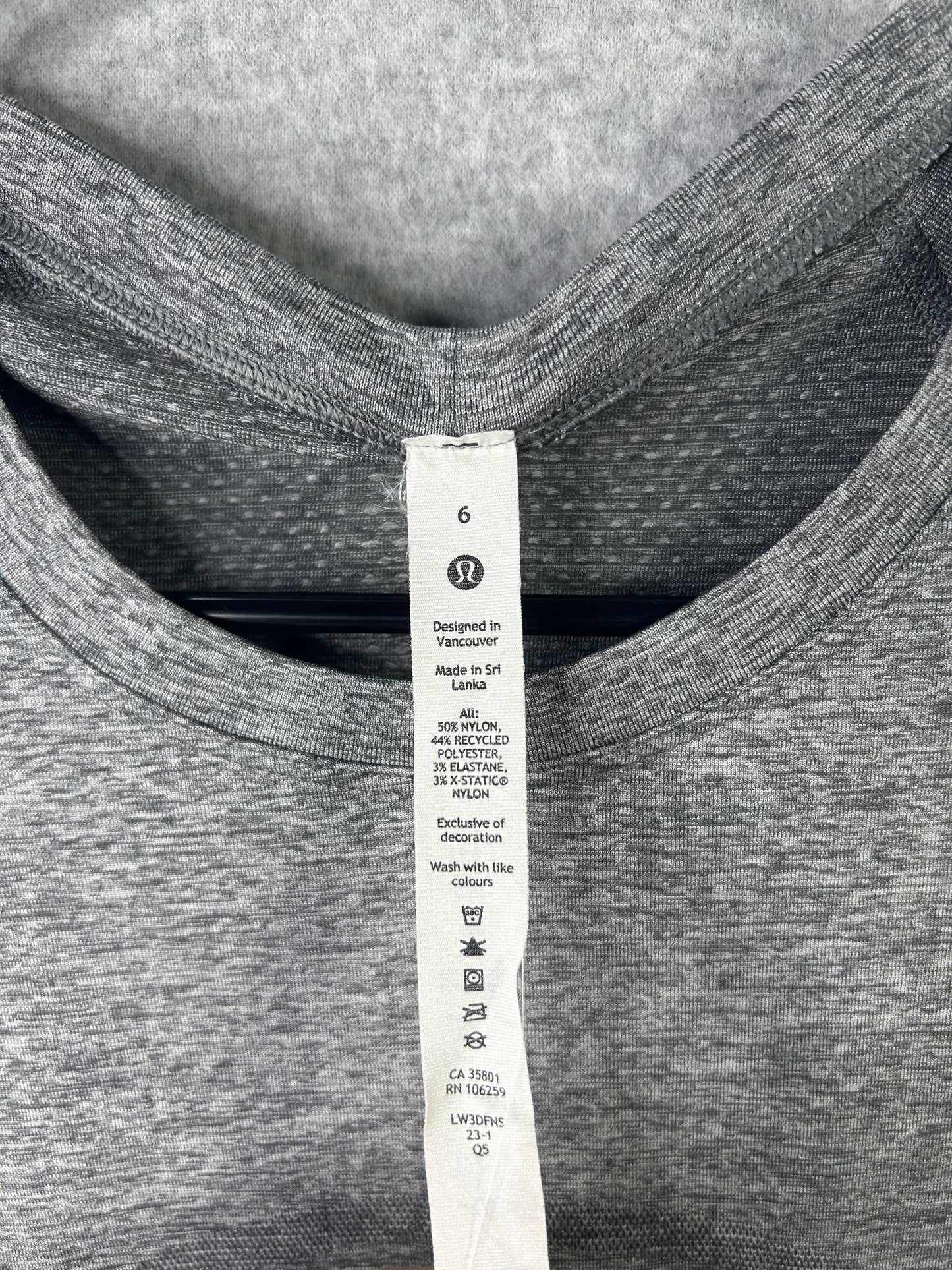 Lululemon Swiftly Tech Short Sleeve 2.0 Size 6 Slate Gray