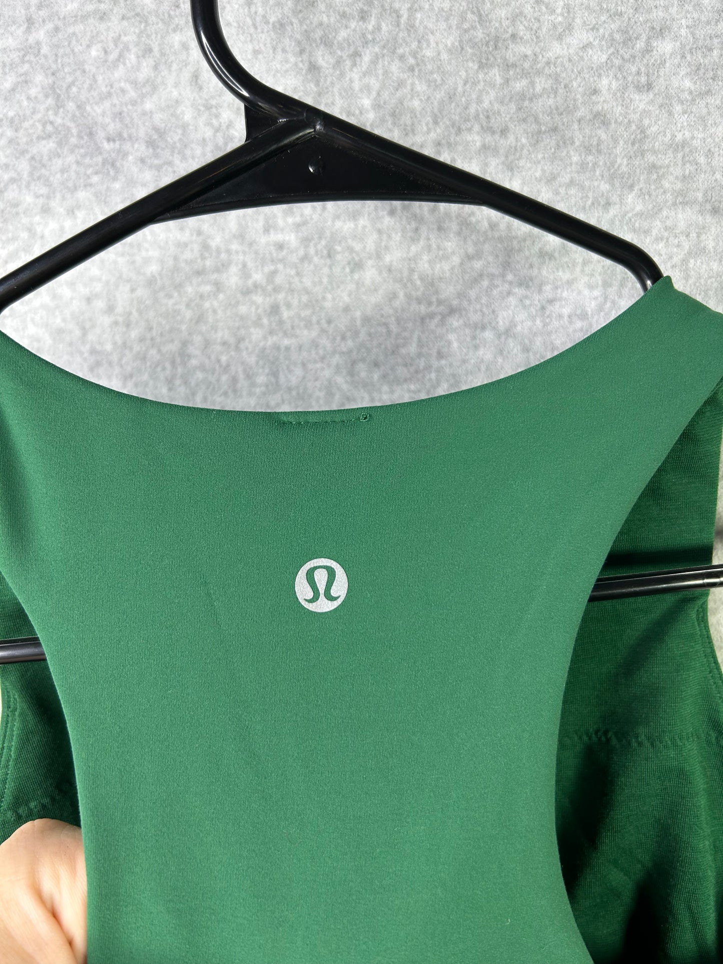 Lululemon Invigorate Training Tank Top Size 4 Everglade Green