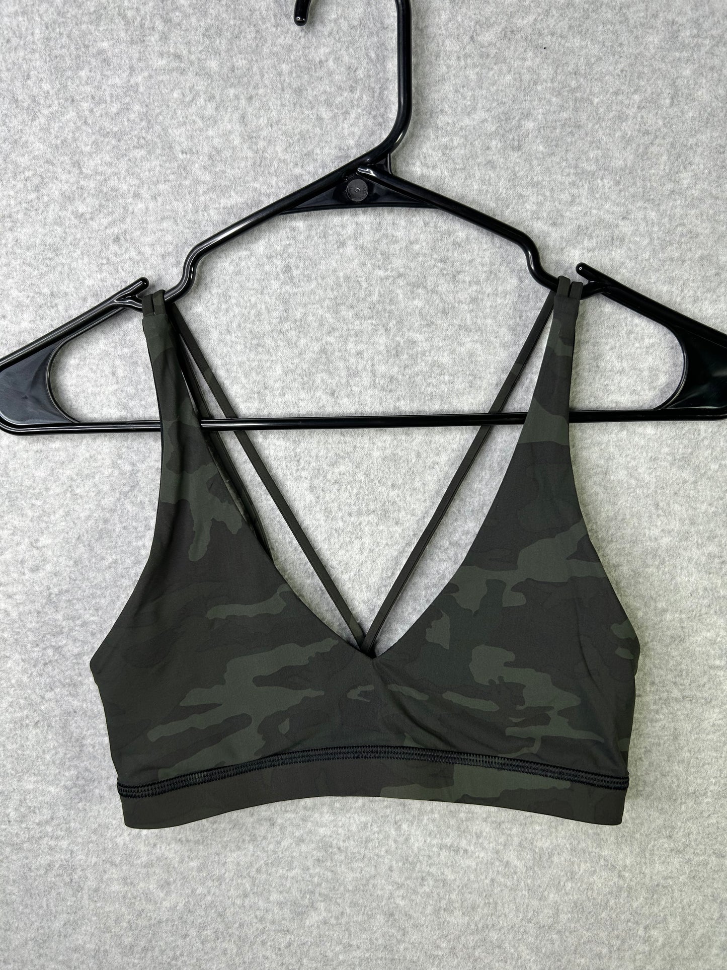 Lululemon Freely Flexed Bra Size 4 Incognito Camo Multi Gator Green / Black