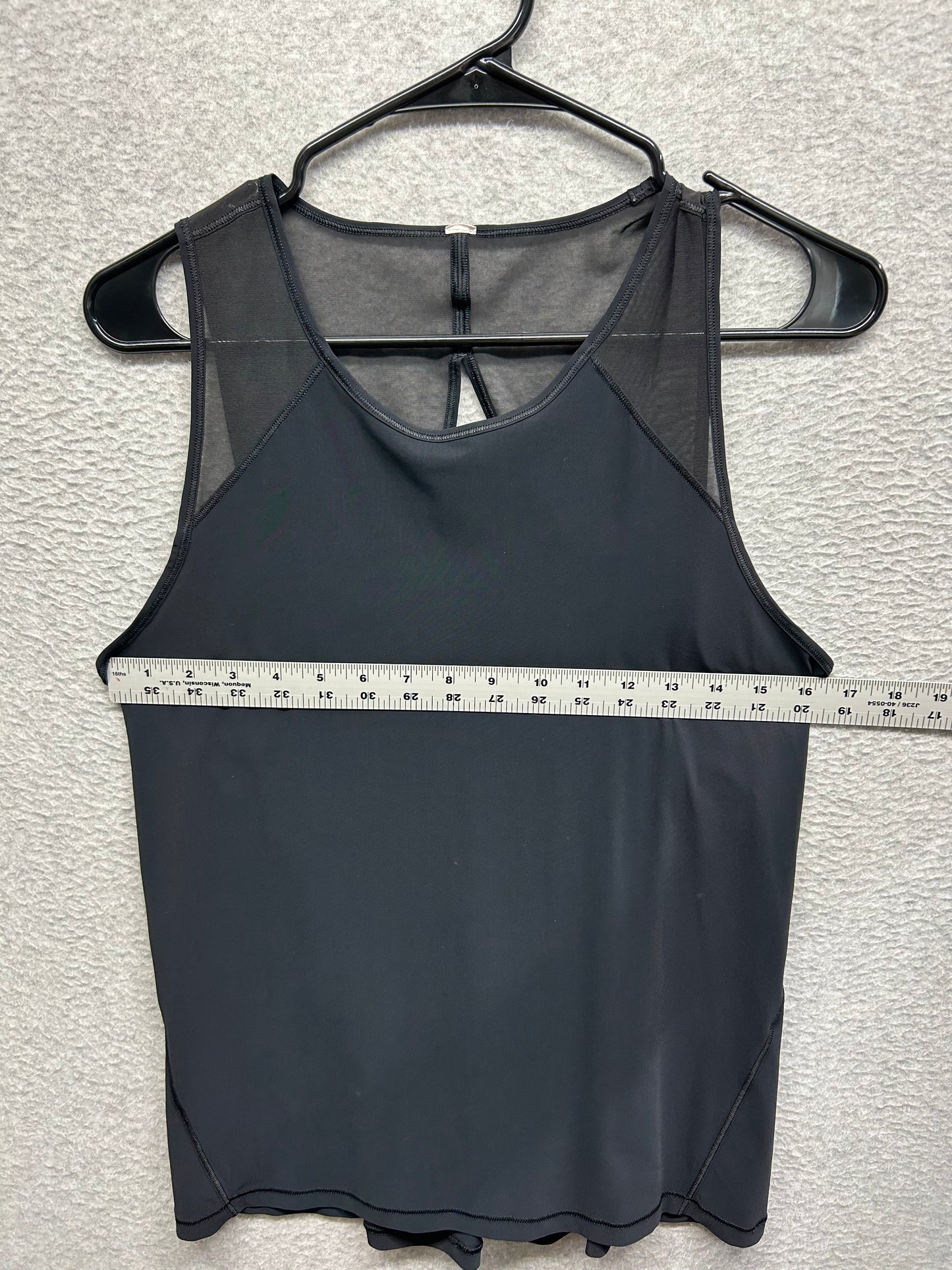 Lululemon For The Run Tank Size 8 Black