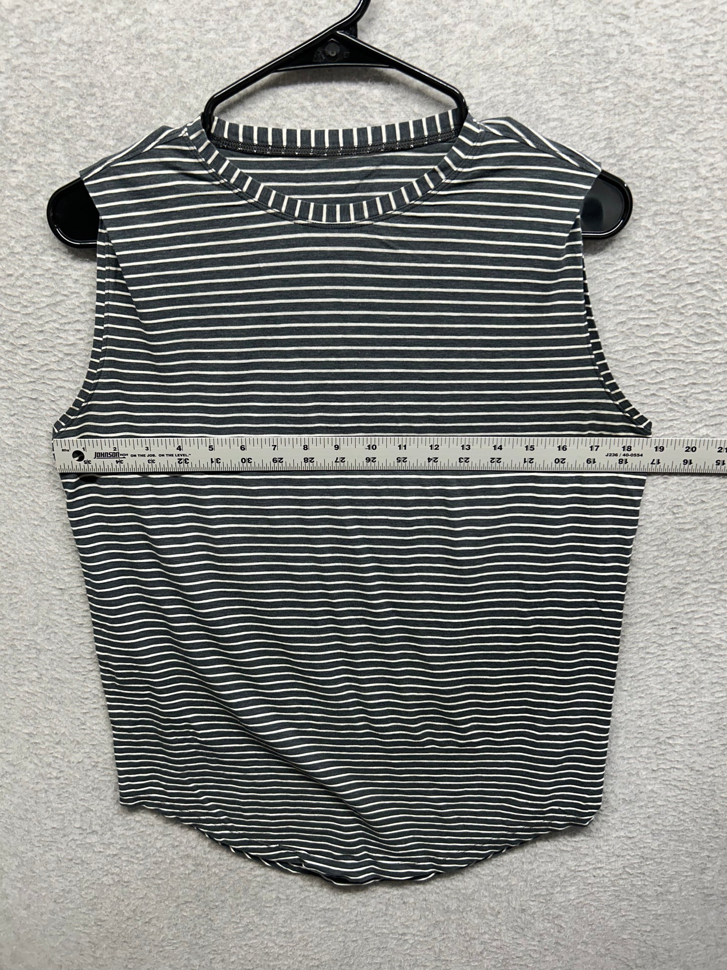 Lululemon Love Sleeveless Tank Size 8 Modern Stripe Heathered Black White