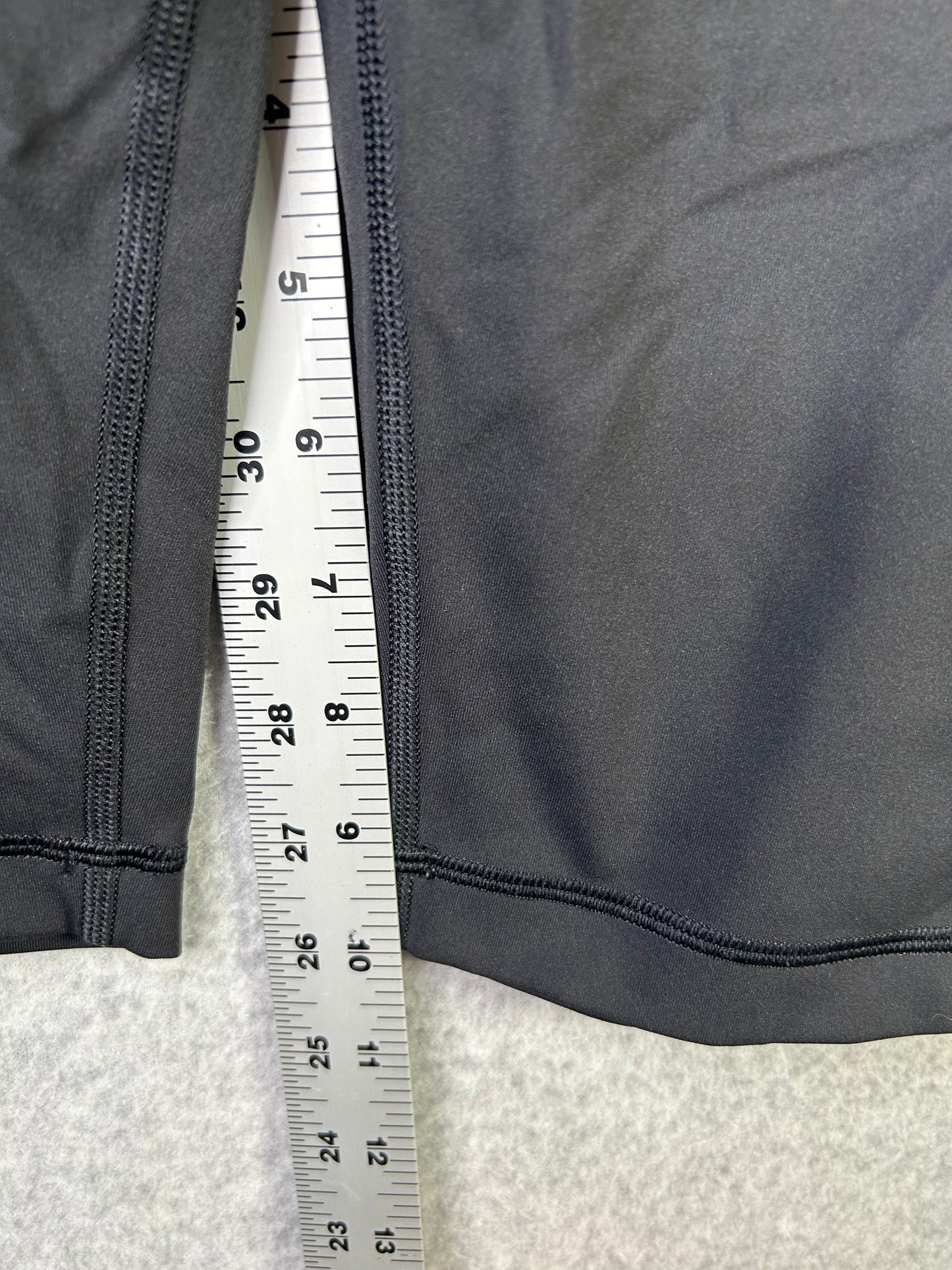 Lululemon Wunder Under Short 10" Size 4 Black