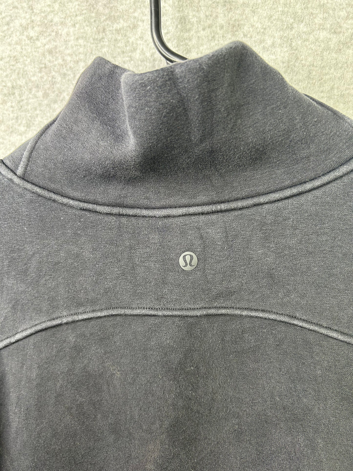 Lululemon Thick Fleece Half-Zip Size M/L Black