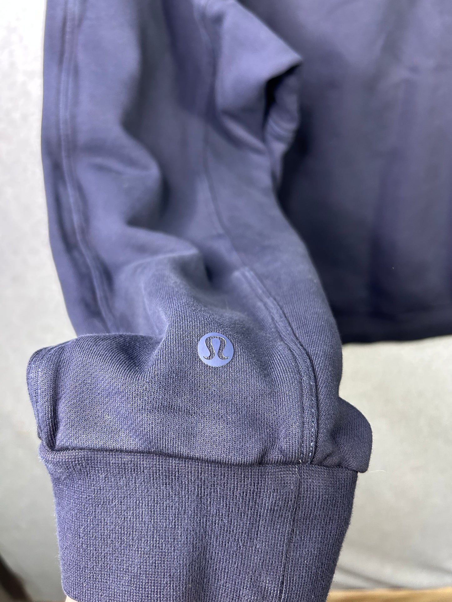 Lululemon French Terry Long Sleeve Crew Sweatshirt Mens Size Large Blue