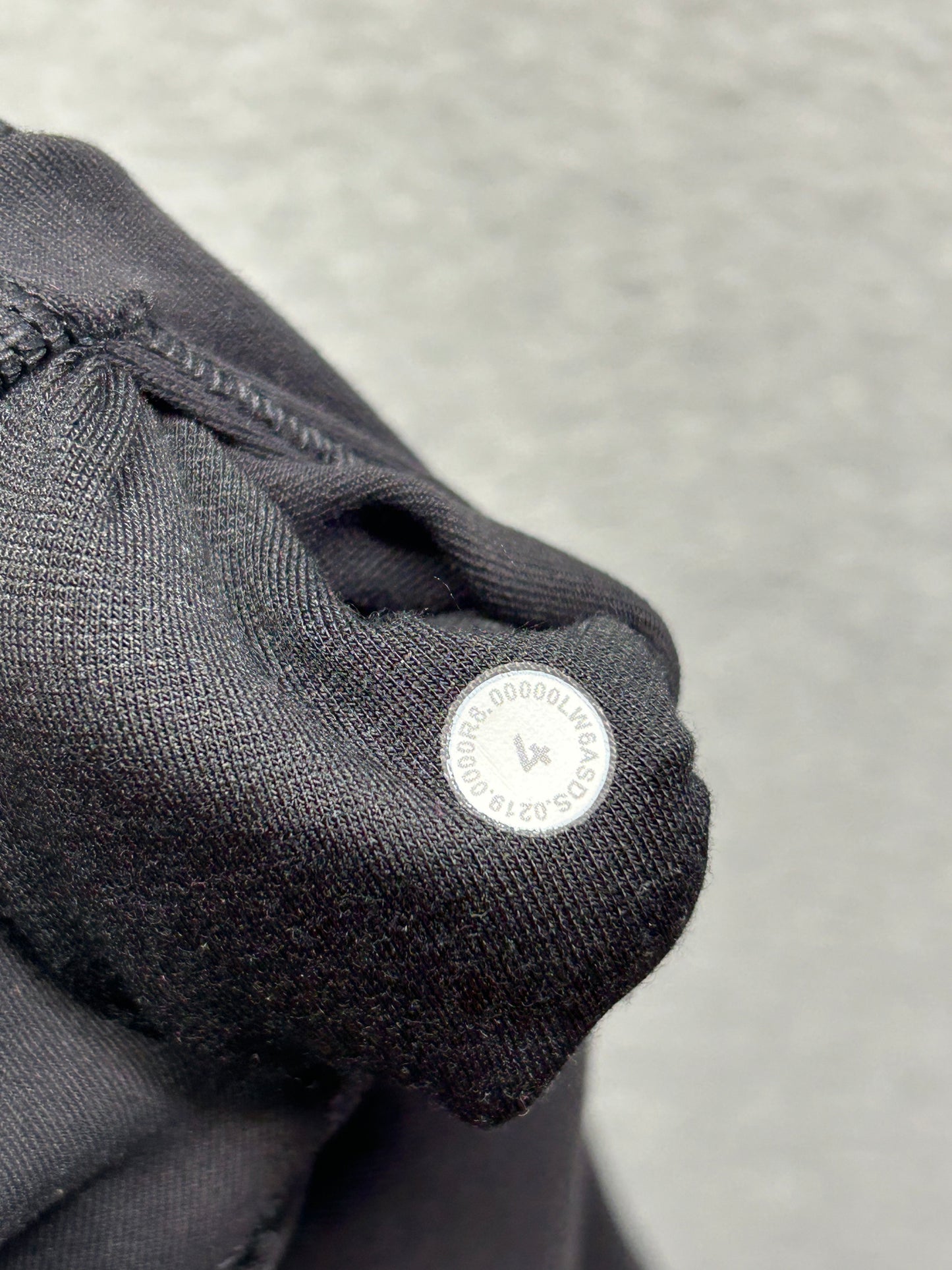 Lululemon Wunder Under Crop Hi-Rise Luon 21" Size 4 Black