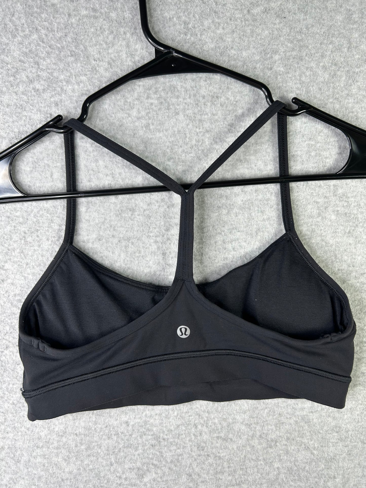 Lululemon Flow Y Bra Nulu Size 8 Cup Black