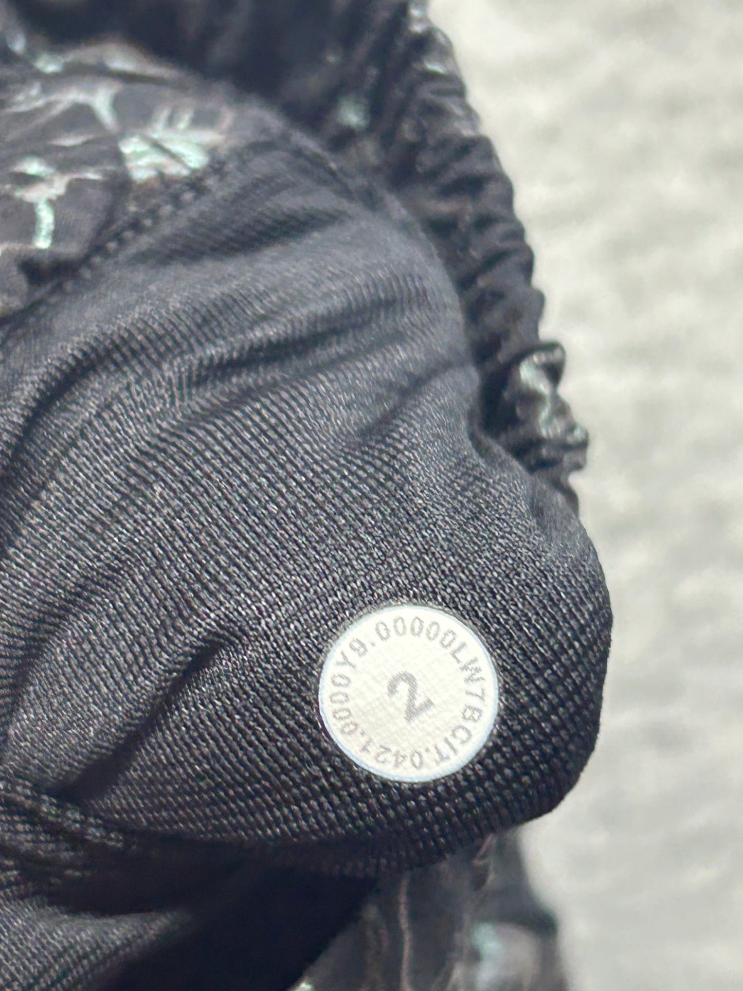 Lululemon Hotty Hot Low-Rise Lined Short 4" Size 2 Logo Flourish Black Iridescent Foil