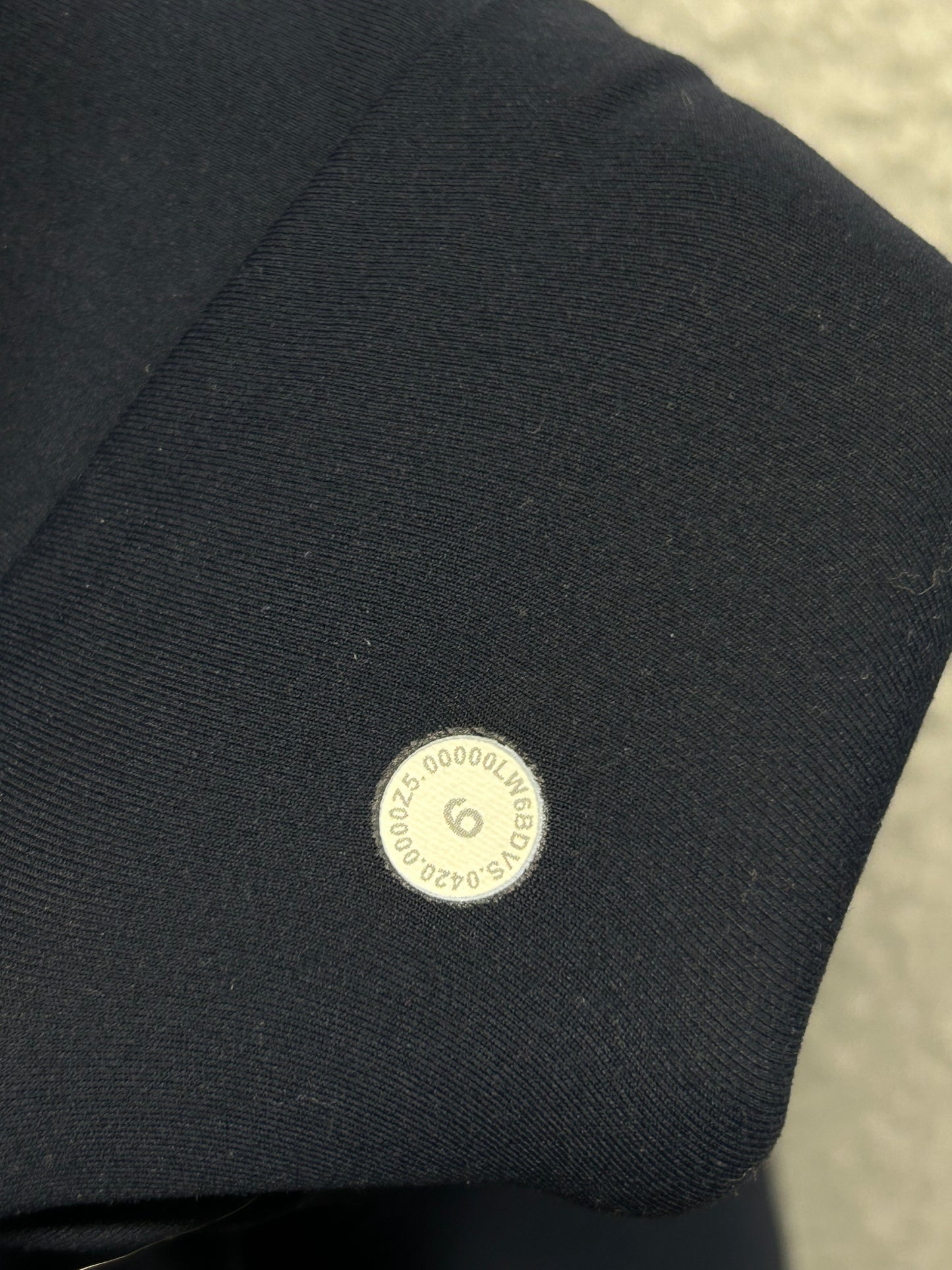 Lululemon Invigorate High-Rise Crop 23" Size 6 True Navy