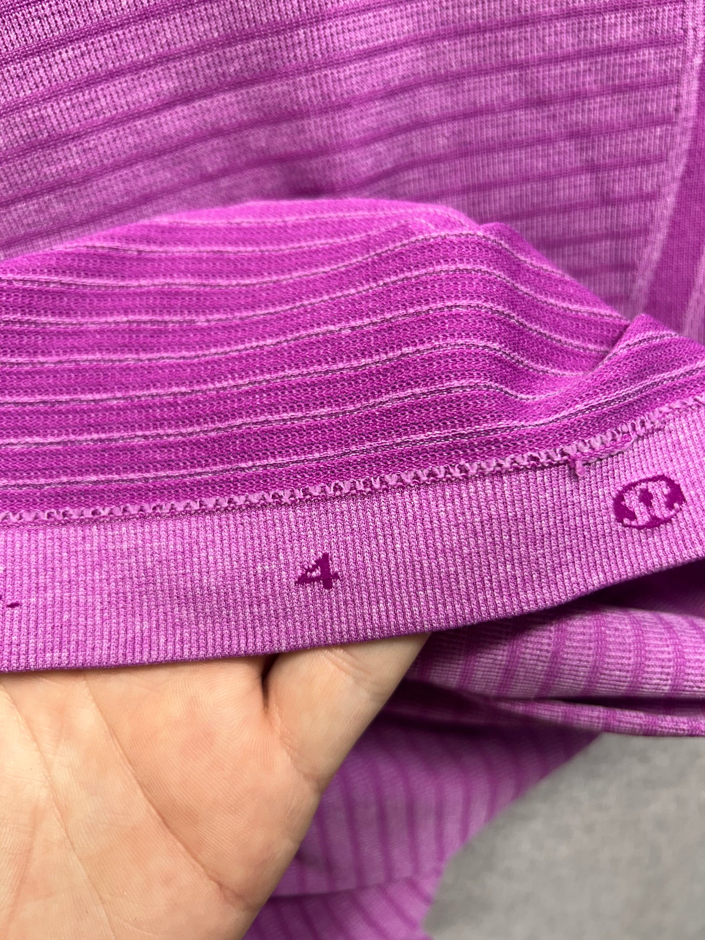 Lululemon Swiftly Tech Long Sleeve Crew Size 4 Heathered Ultra Violet