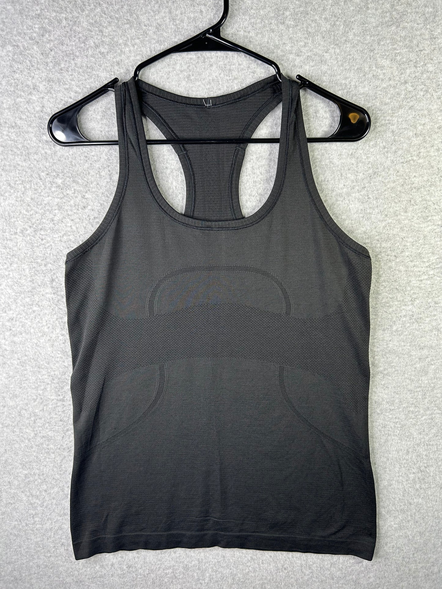 Lululemon Swiftly Tech Racerback Size 10 Black