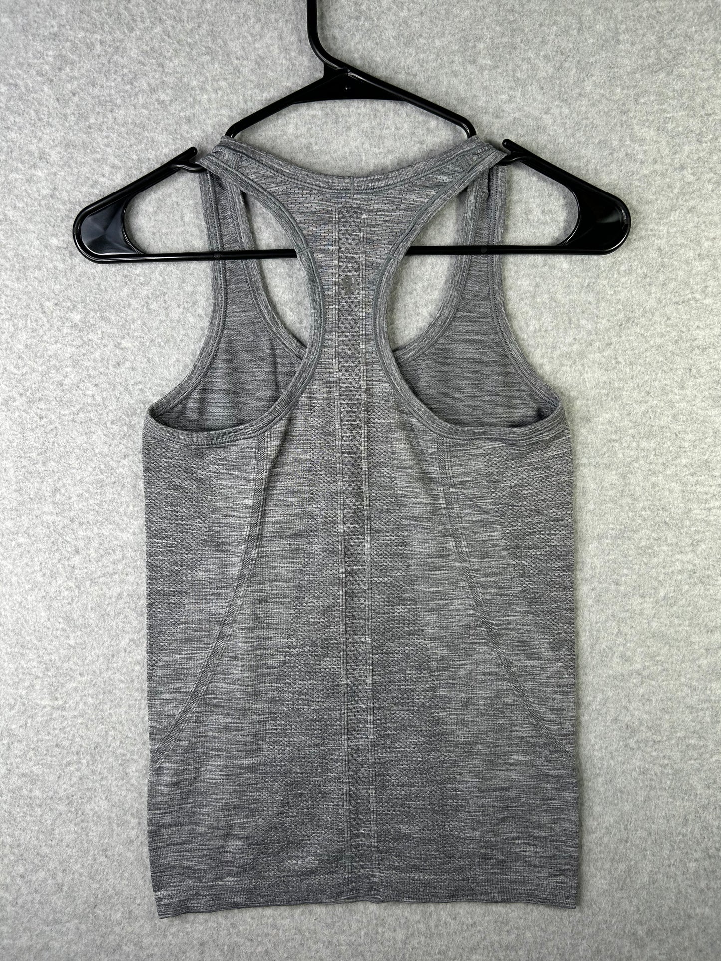 Lululemon Swiftly Tech Racerback Size 4 Heathered Slate