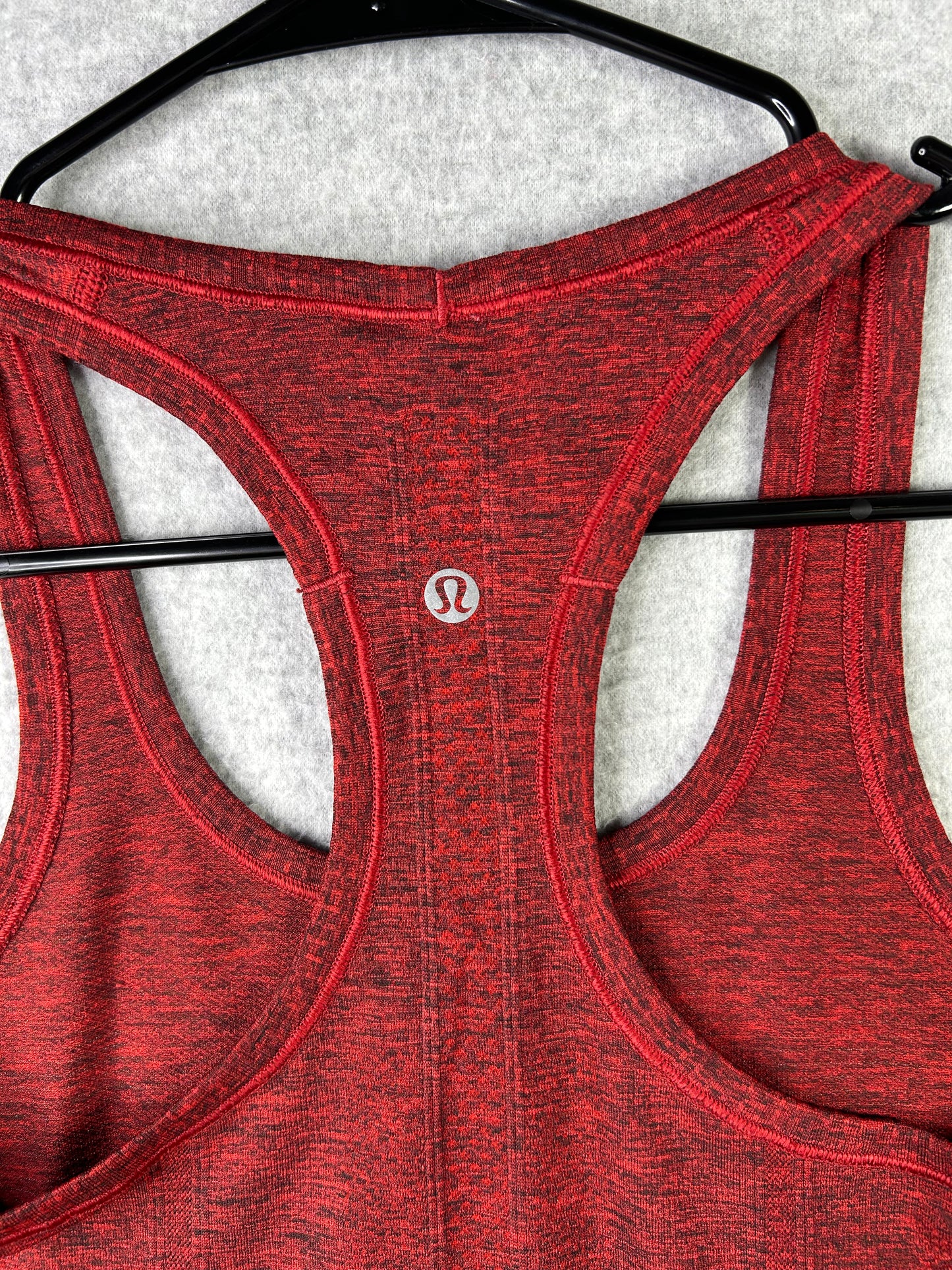 Lululemon Swiftly Tech Racerback Size 4 True Red