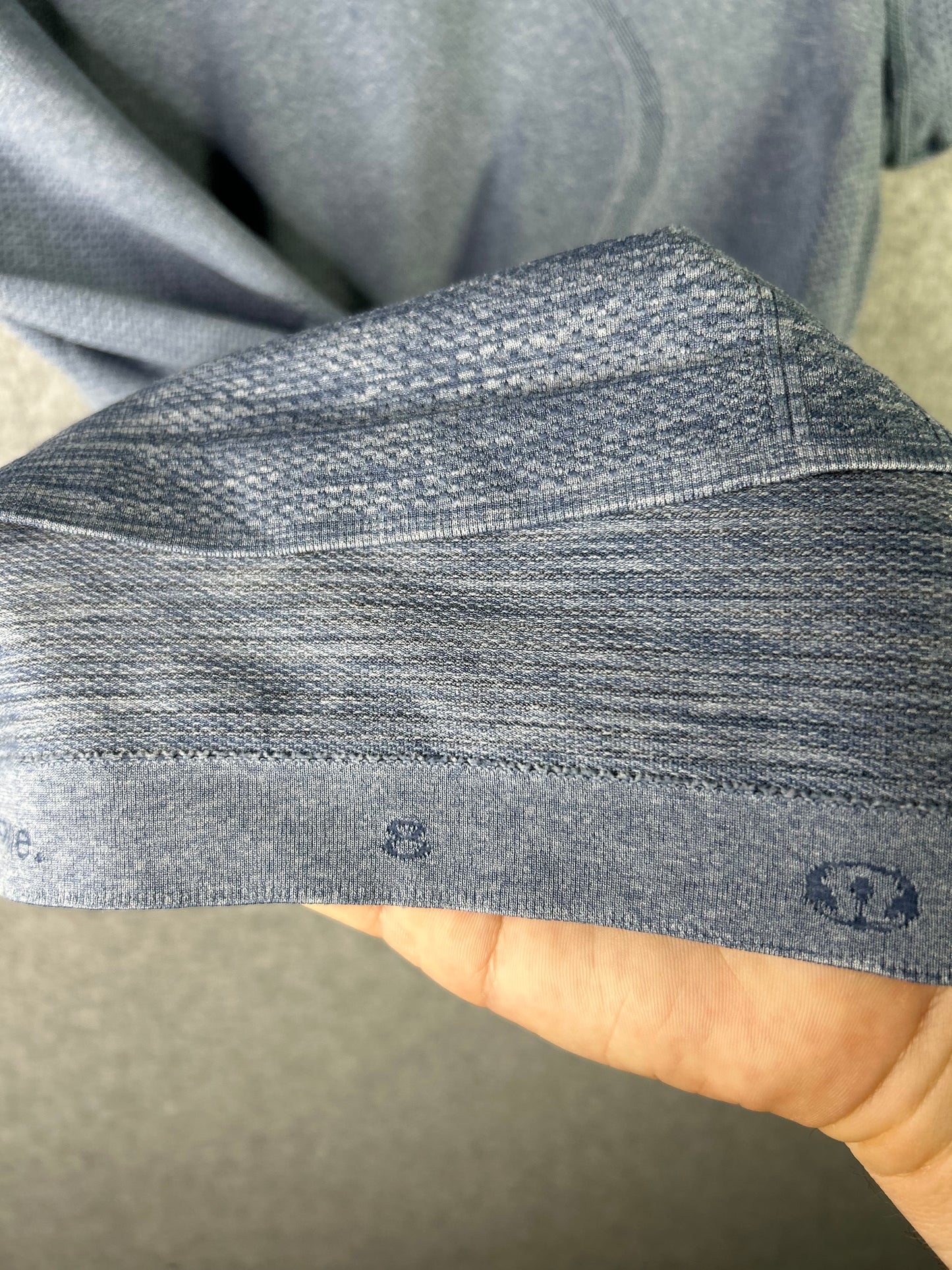 Lululemon Swiftly Tech Short Sleeve Crew Size 8 Heathered Hero Blue