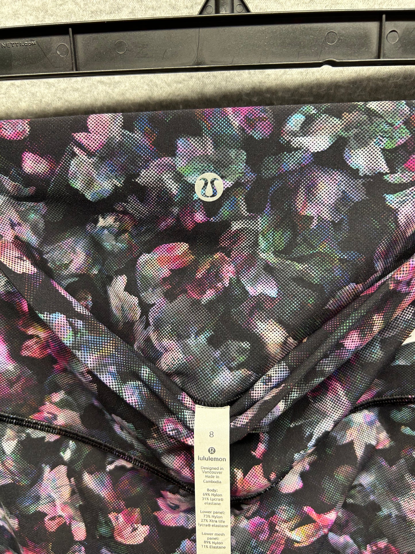 Lululemon Wunder Under Crop High-Rise Roll Down Scallop Luxtreme 23" Size 8 Activate Floral Multi