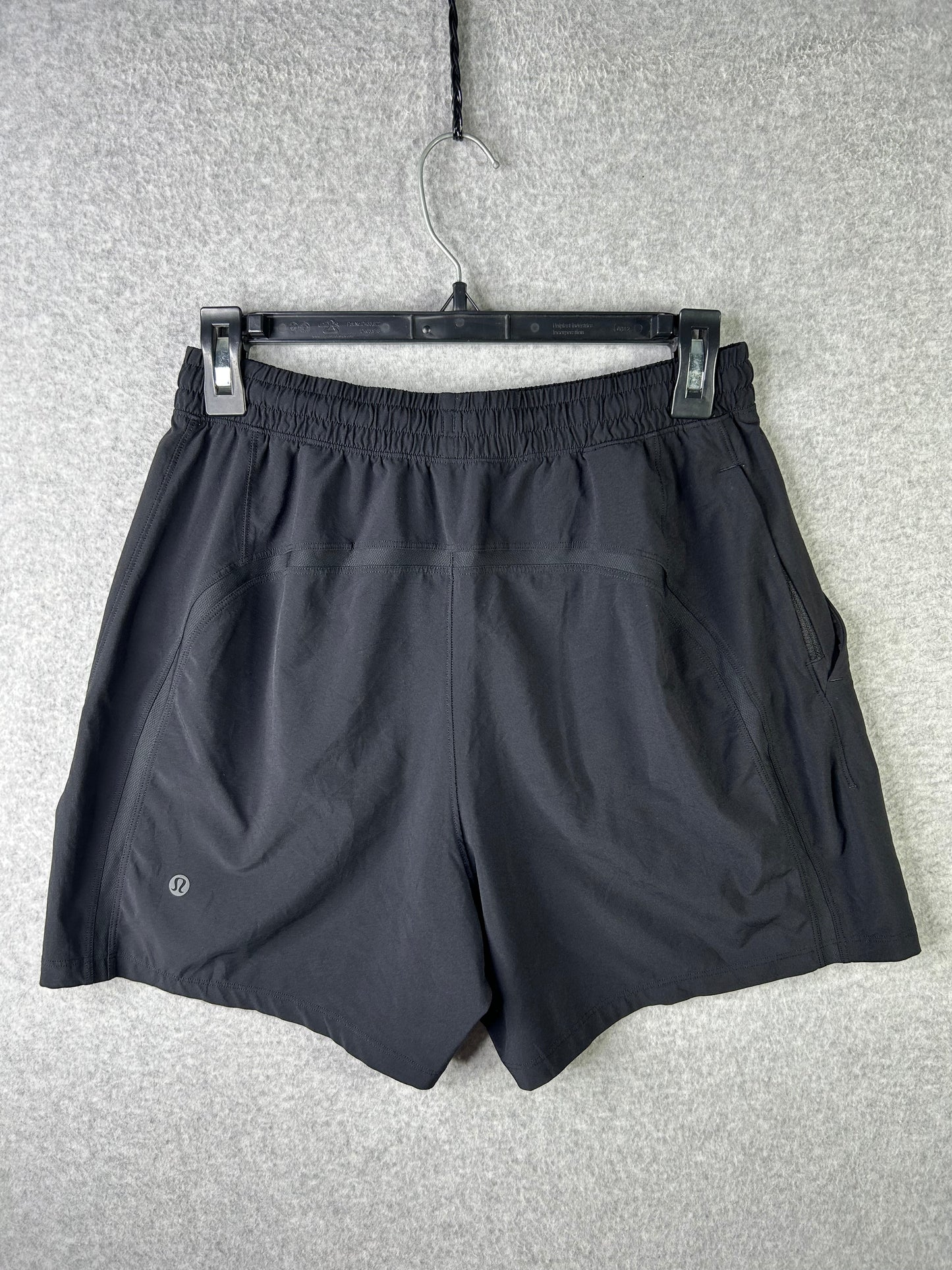 Lululemon Pace Breaker Short 5" Lined Size Medium Black