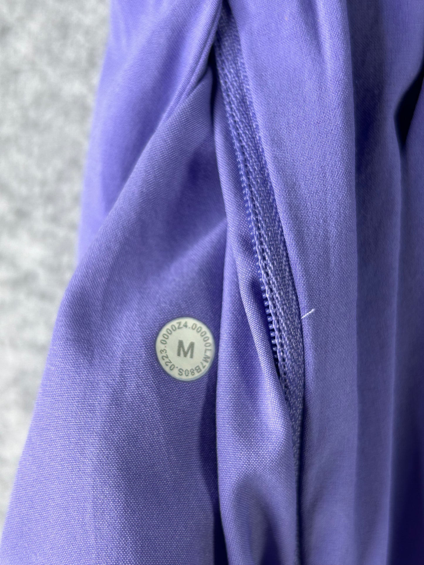 Lululemon Pace Breaker Linerless Short 5" Size M Charged Indigo