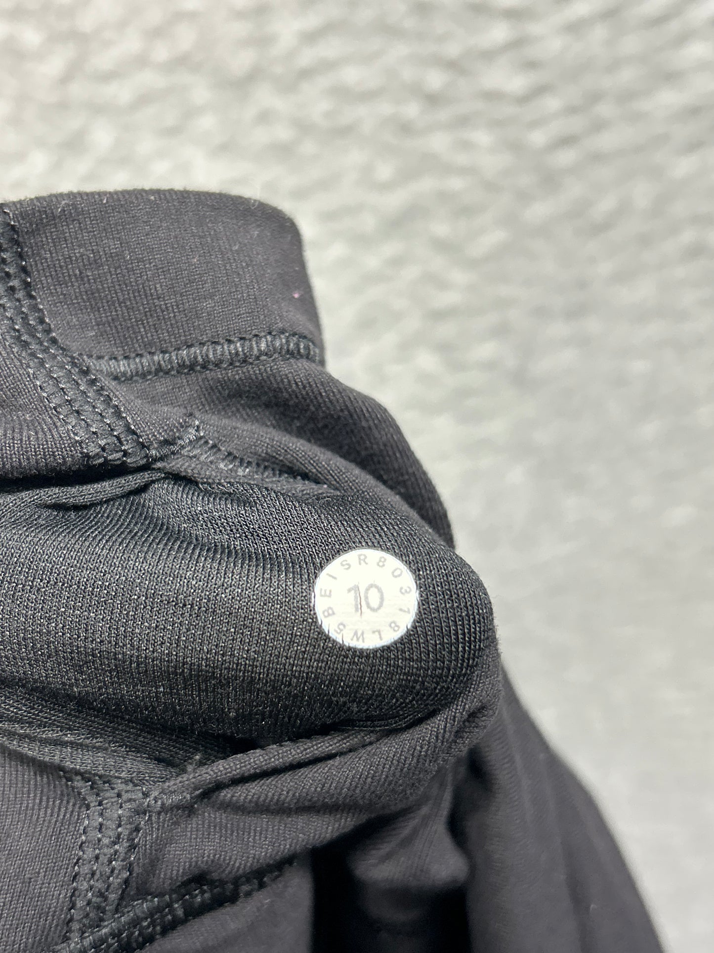 Lululemon Wunder Under Hi-Rise 7/8 Tight Luon 25" Size 10 Black