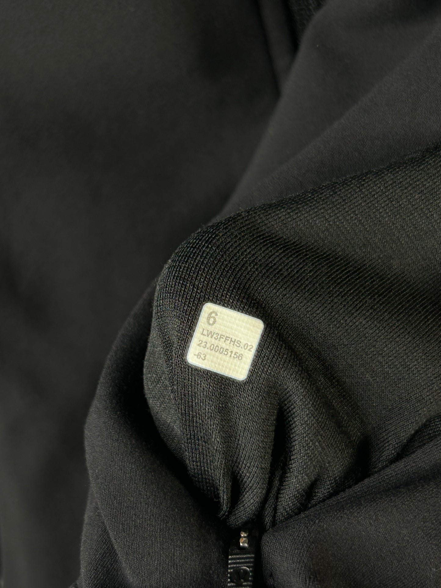 Lululemon Nulu Cropped Define Jacket Size 6 Black (Square Dot)