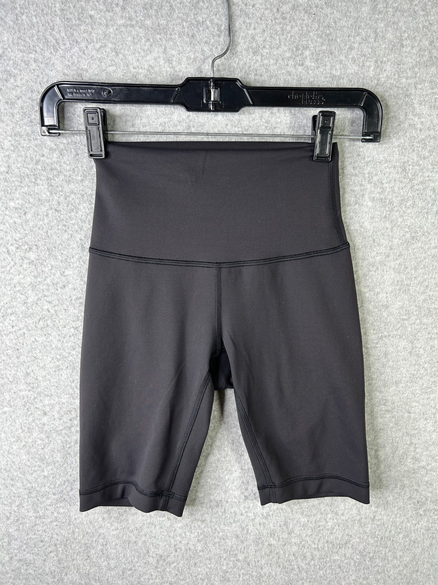 Lululemon Wunder Train High Rise Short 8" Size 2 Black
