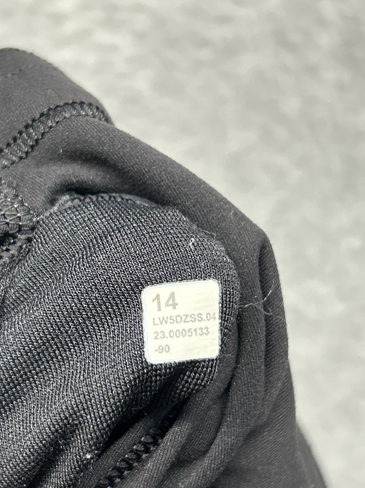 Lululemon Wunder Train Contour Fit High-Rise Tight 28" Size 14 (Square) Black