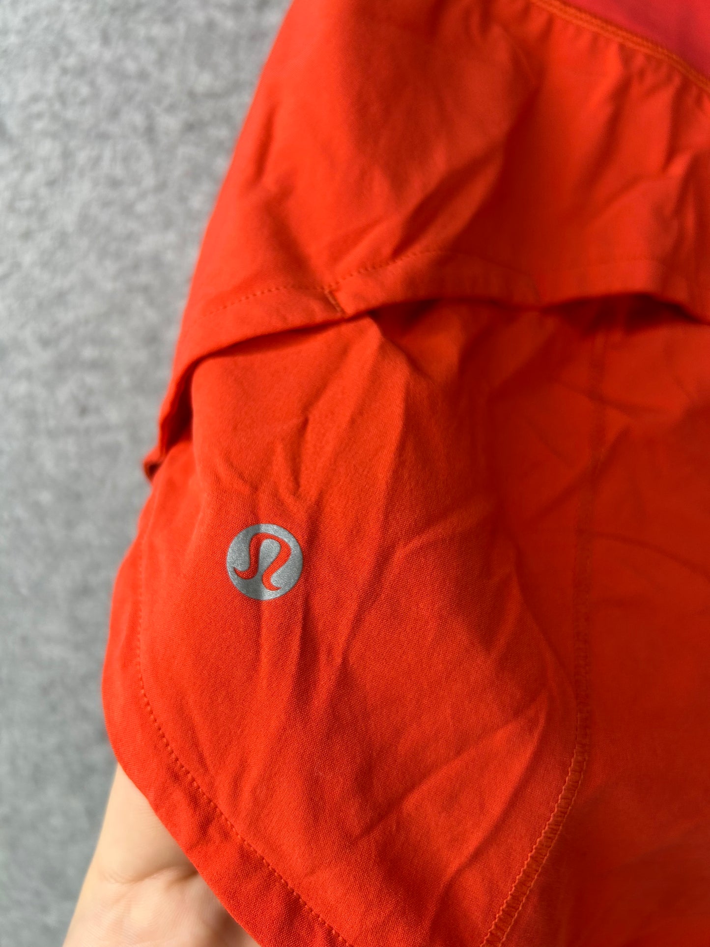 Lululemon Speed Up Mid-Rise Lined Short 4" Size 4 Solar Orange